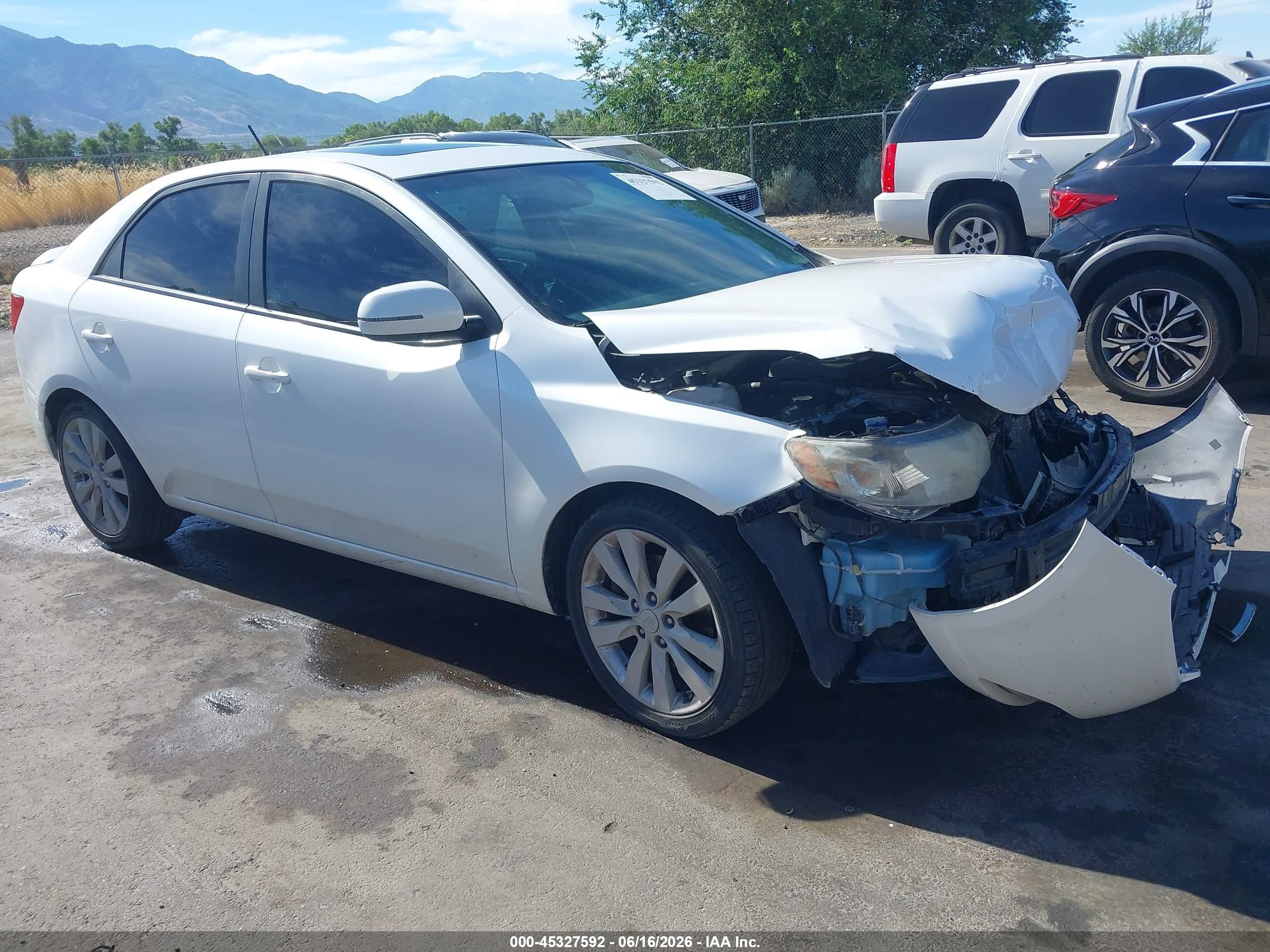 2012 Kia Forte SX, VIN KNAFW4A35C5592573 — Front end