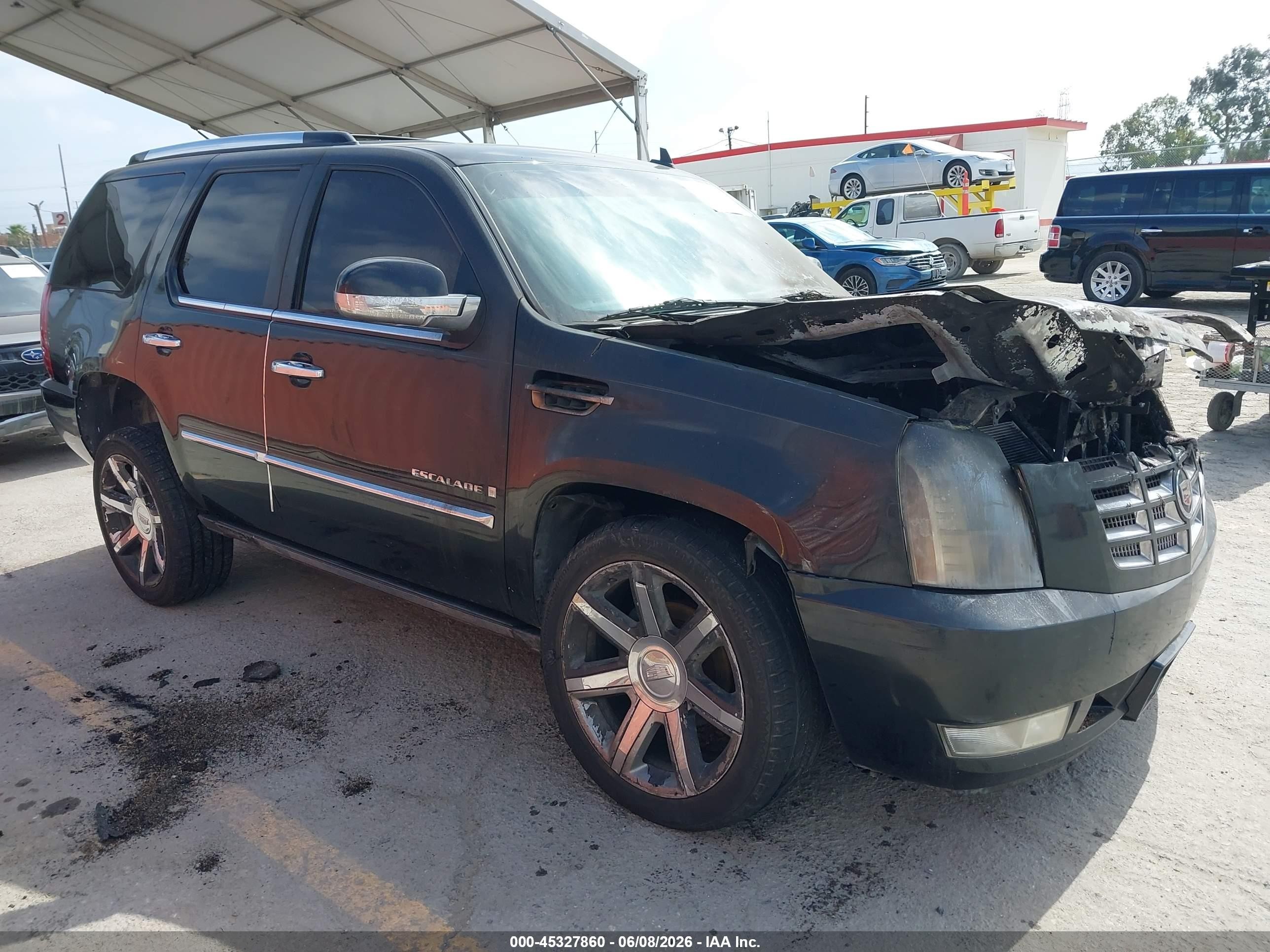 2008 Cadillac Escalade, VIN 1GYFK63808R269531 — Engine fire