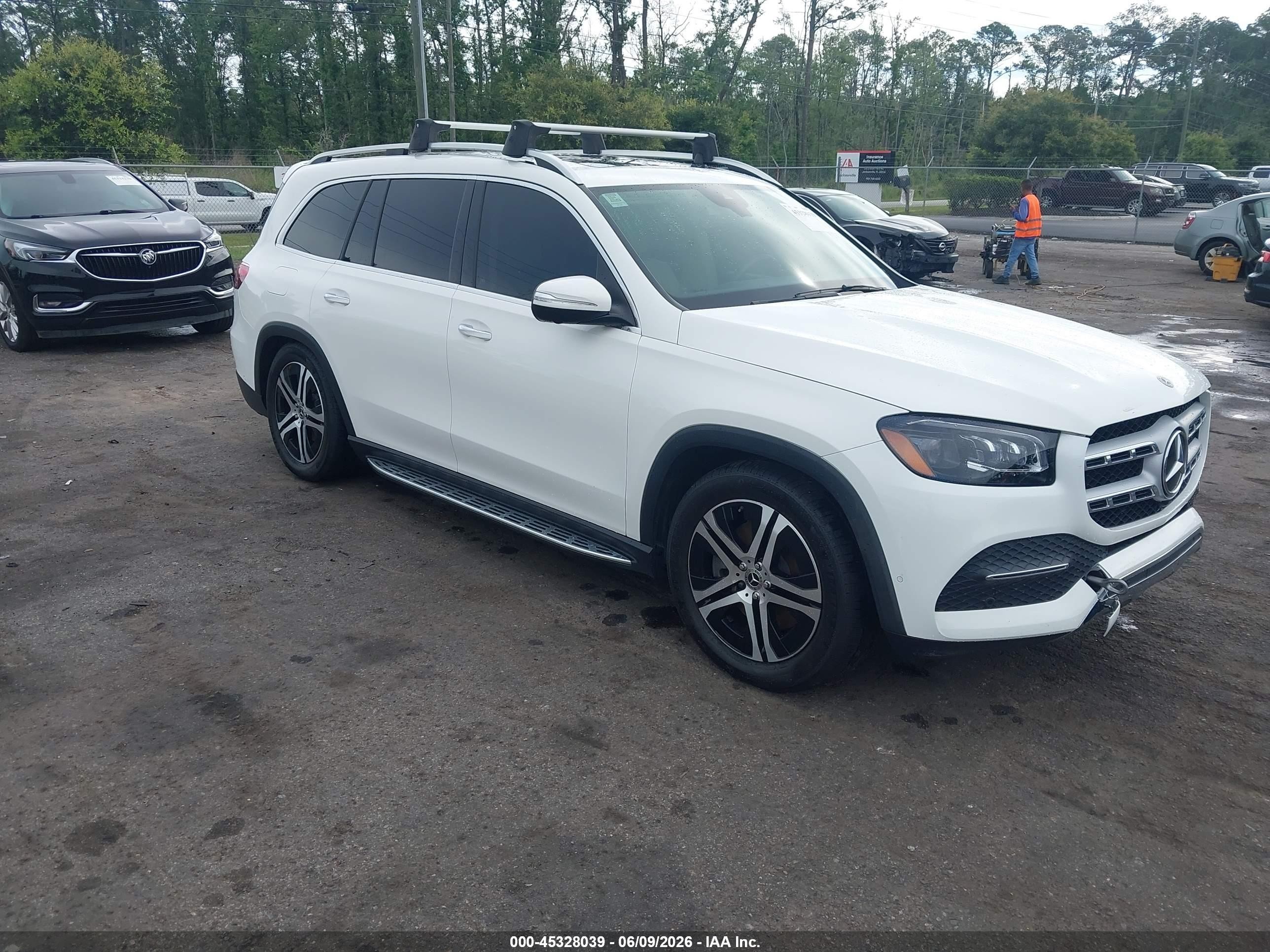 2022 Mercedes-Benz GLS 450, VIN 4JGFF5KE9NA782679 — Not stated