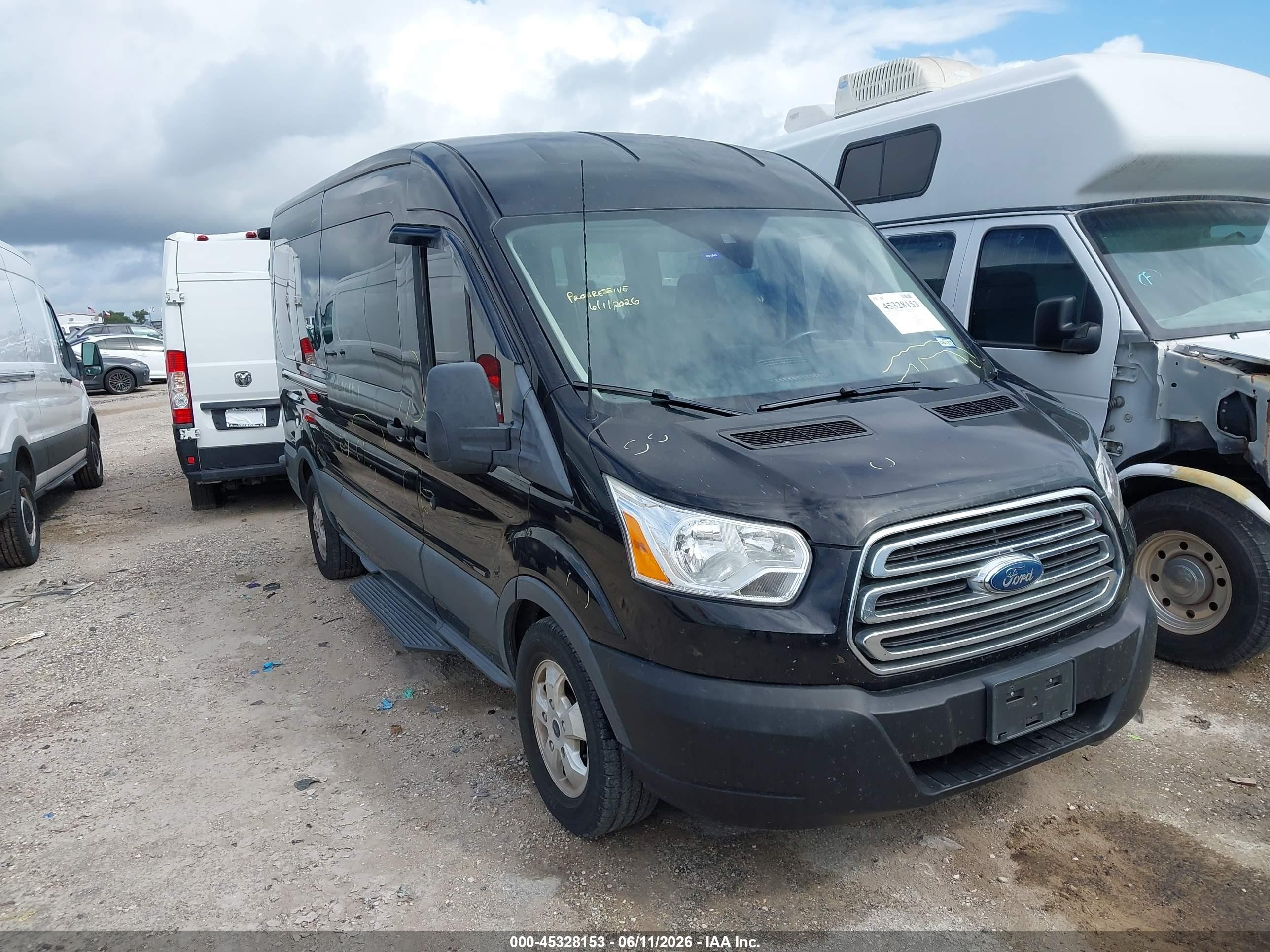 2018 Ford Transit Passenger XL, VIN 1FBAX2CG5JKA44235 — Rear end