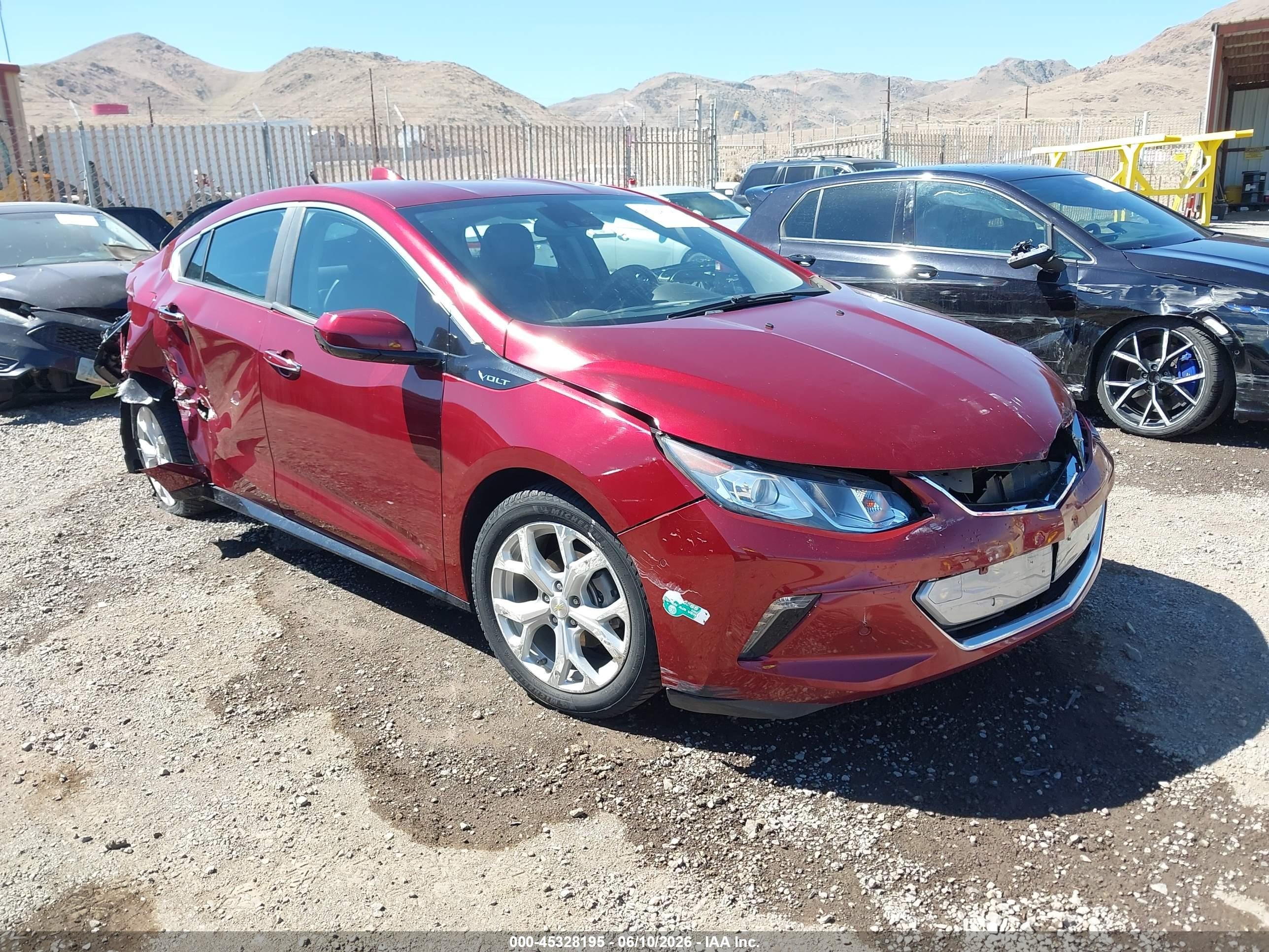 2017 Chevrolet Volt Premier, VIN 1G1RD6S52HU191330 — Side