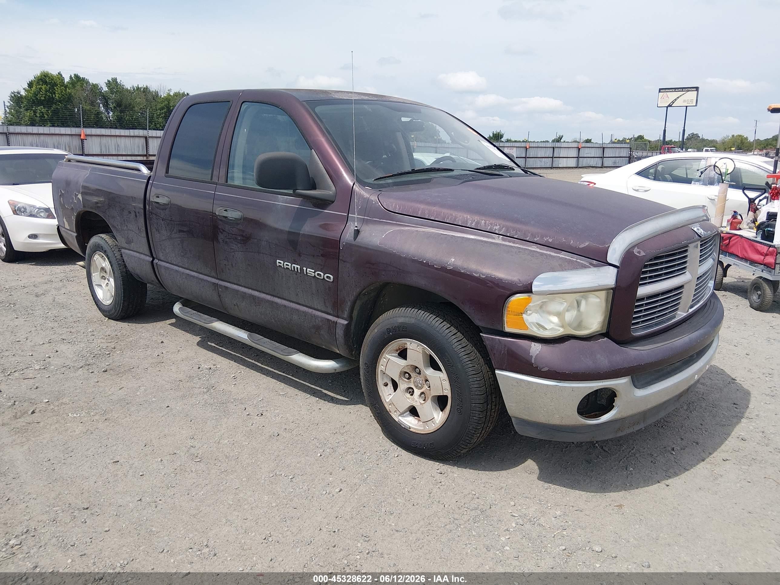 2005 Dodge 1500 SLT, VIN 1D7HA18N45J611016 — Фото с аукциона 1 of 12