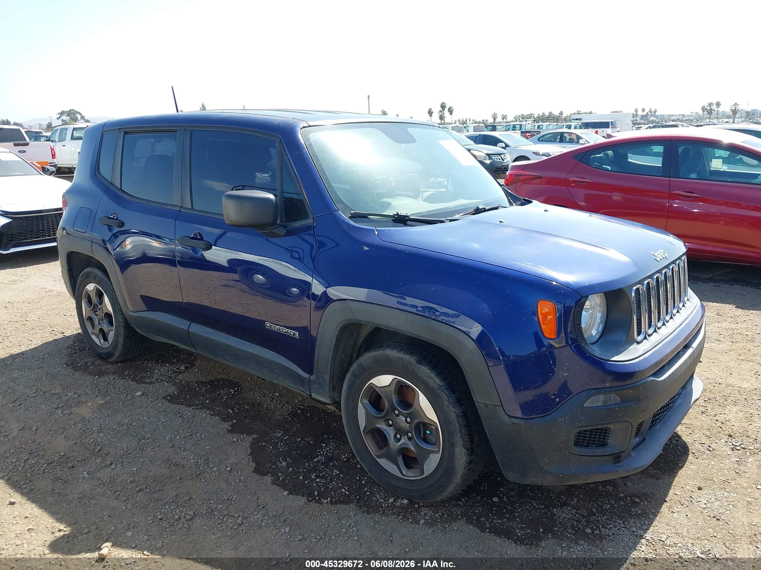 2016 Jeep Renegade Sport, VIN ZACCJAAW5GPC63205 — Normal wear