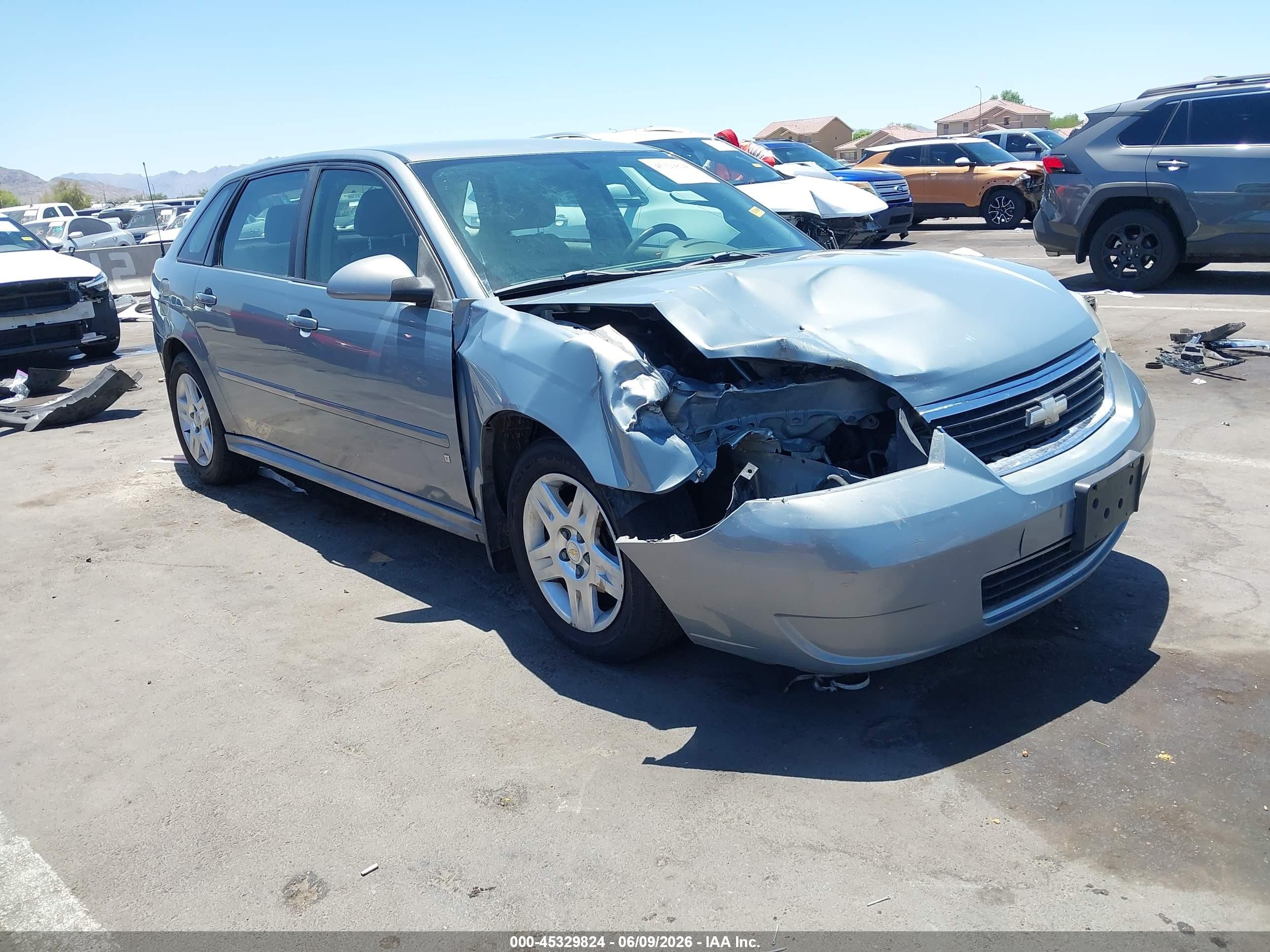 2007 Chevrolet Malibu Maxx LT, VIN 1G1ZT68N17F155058 — Front end