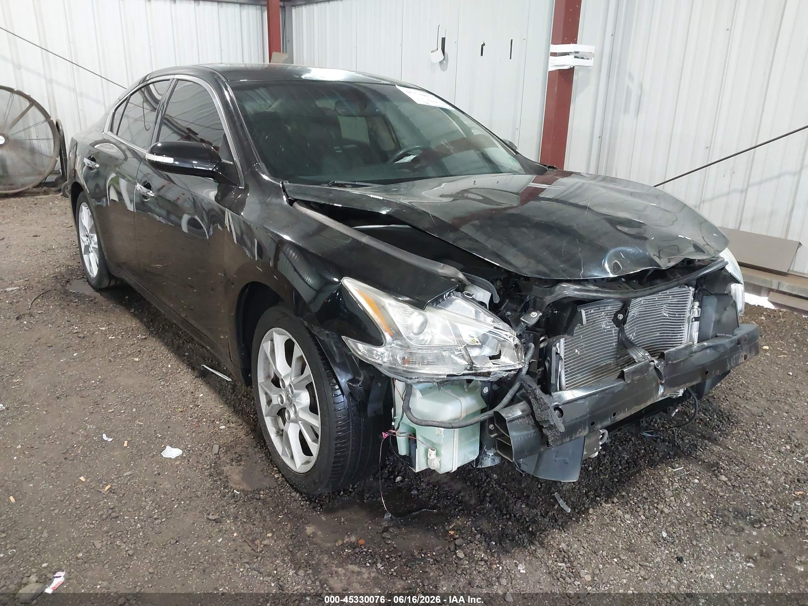 2014 Nissan Maxima SV, VIN 1N4AA5APXEC914455 — Перед