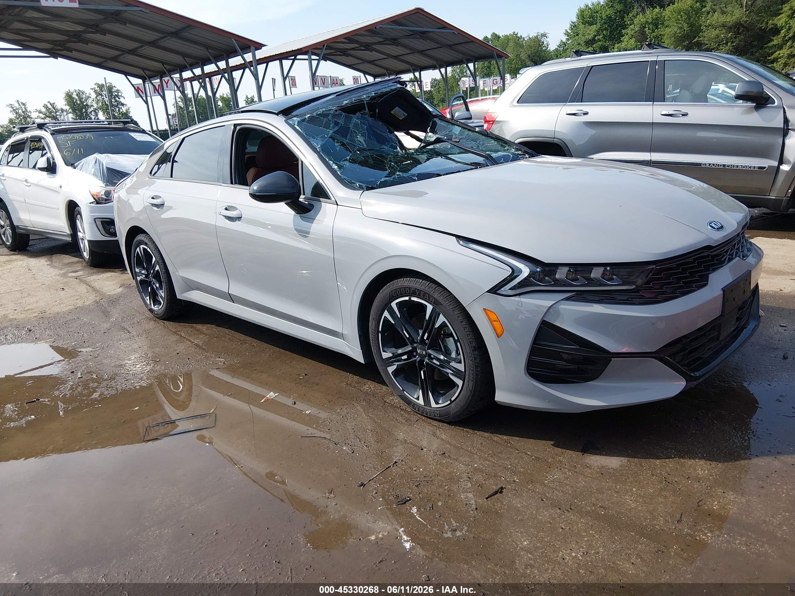 2021 Kia K5 GT-Line, VIN 5XXG64J20MG059946 — Side