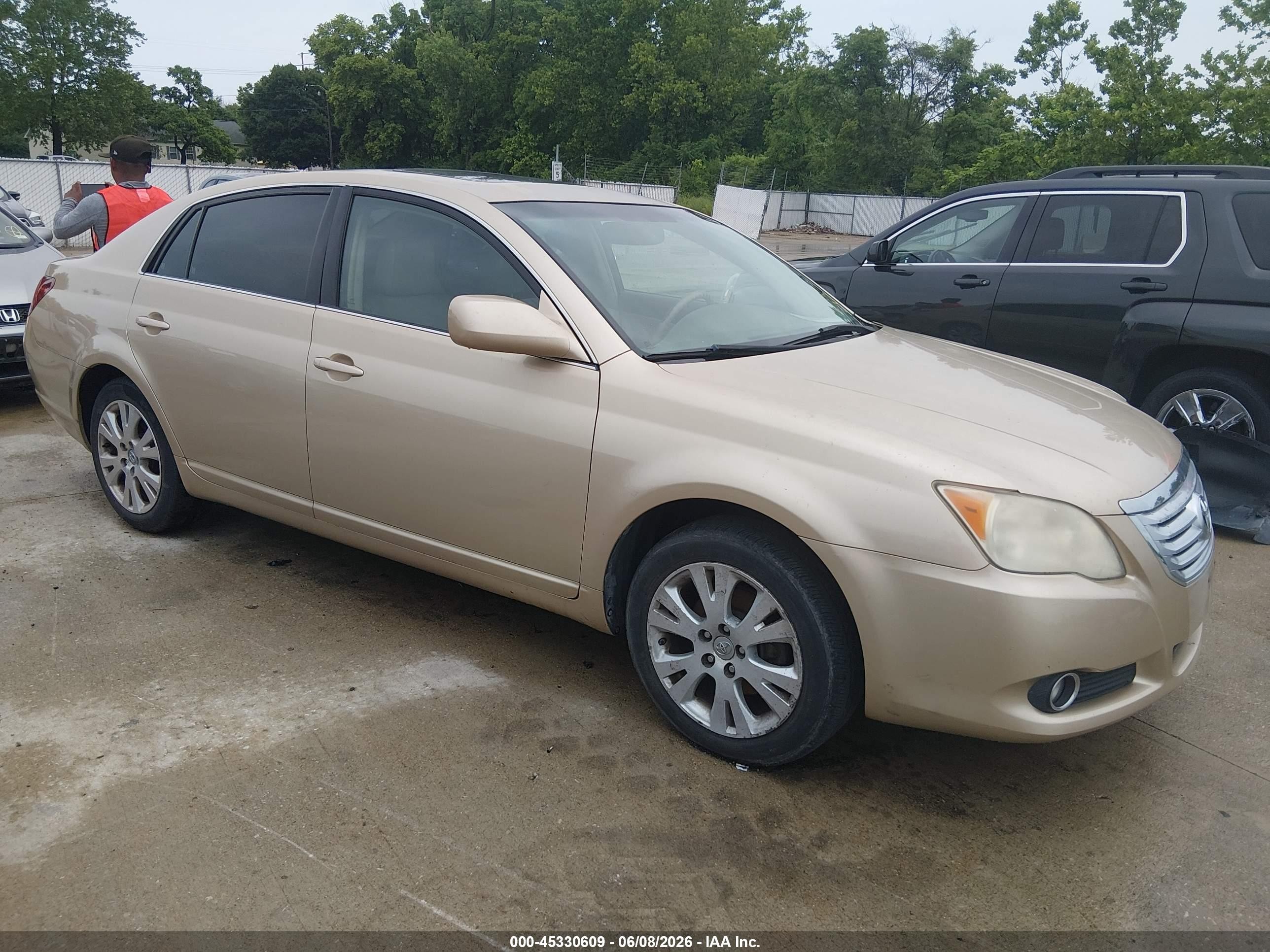 2009 Toyota Avalon Limited, VIN 4T1BK36B49U351394 — Normal wear