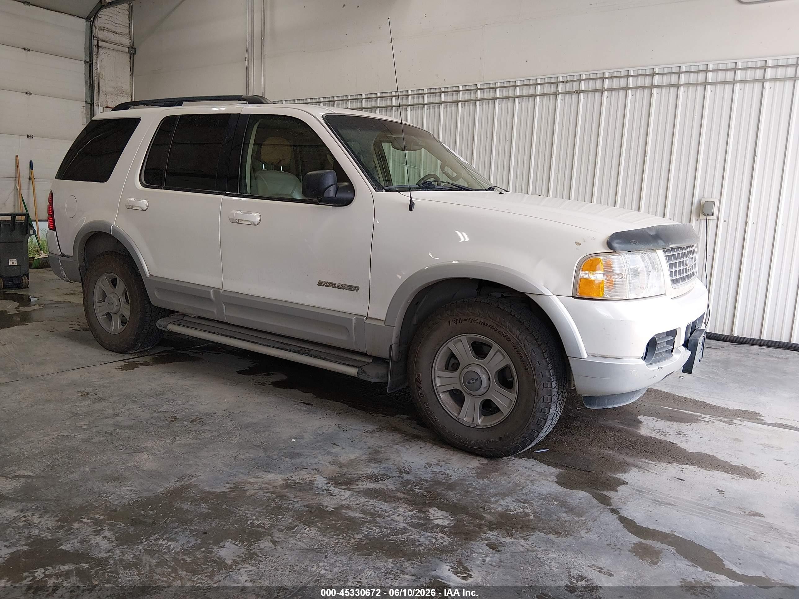2002 Ford Explorer Limited, VIN 1FMDU75E32ZA47746 — Normal wear