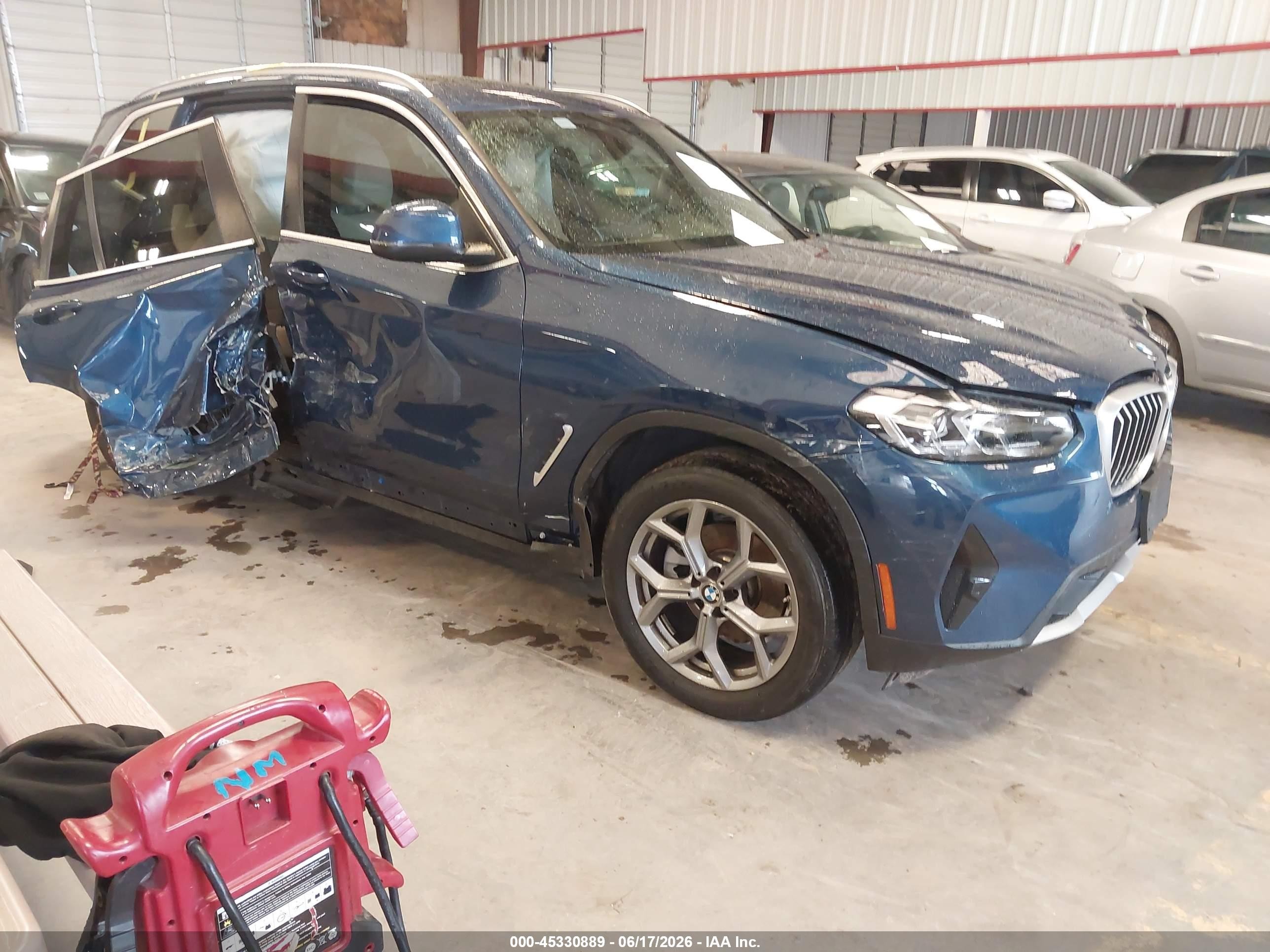 2024 BMW X3 sDrive30i, VIN 5UX43DP05R9V12527 — Side
