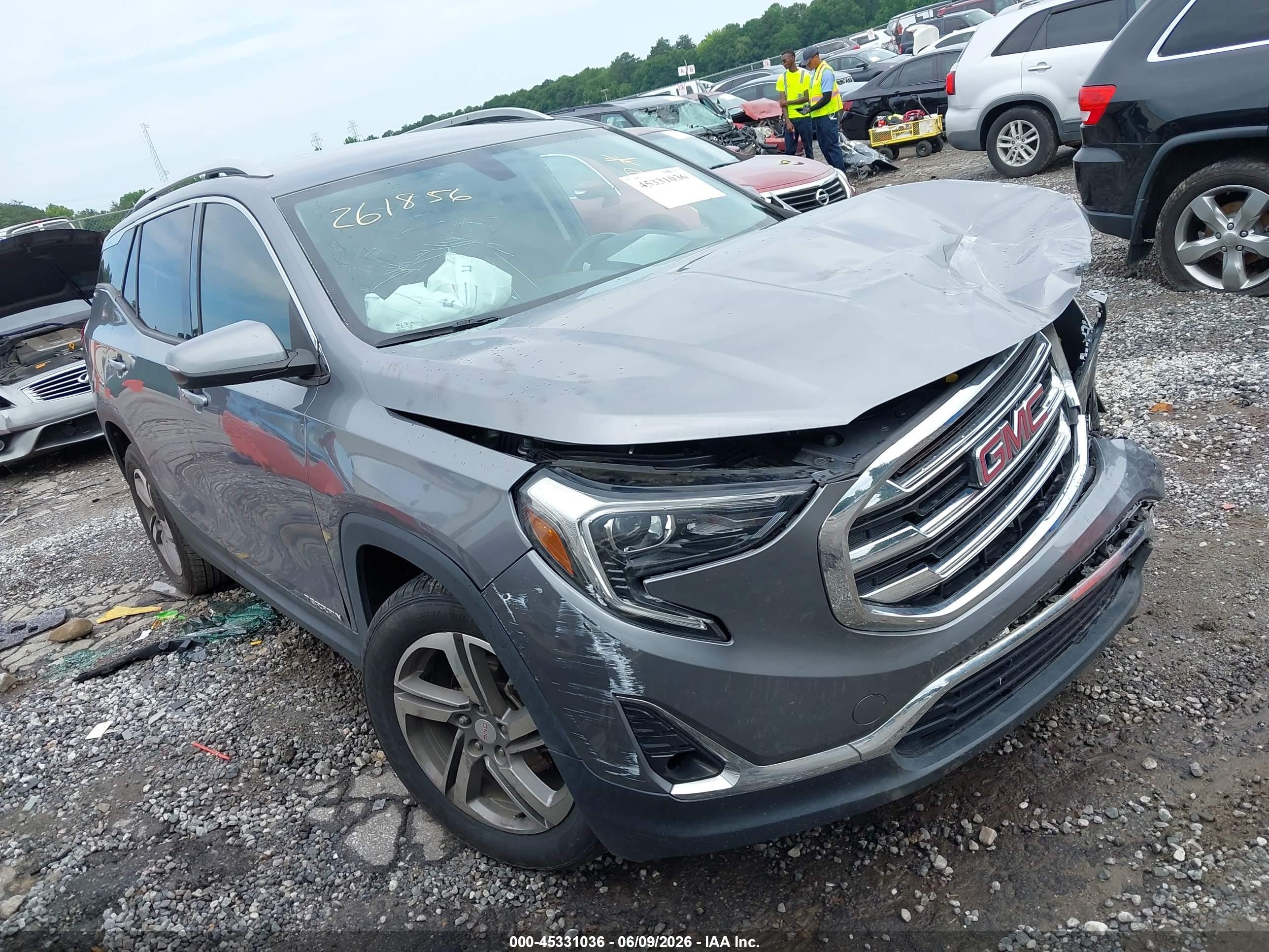 2018 GMC Terrain SLT, VIN 3GKALPEV9JL395393 — Front end