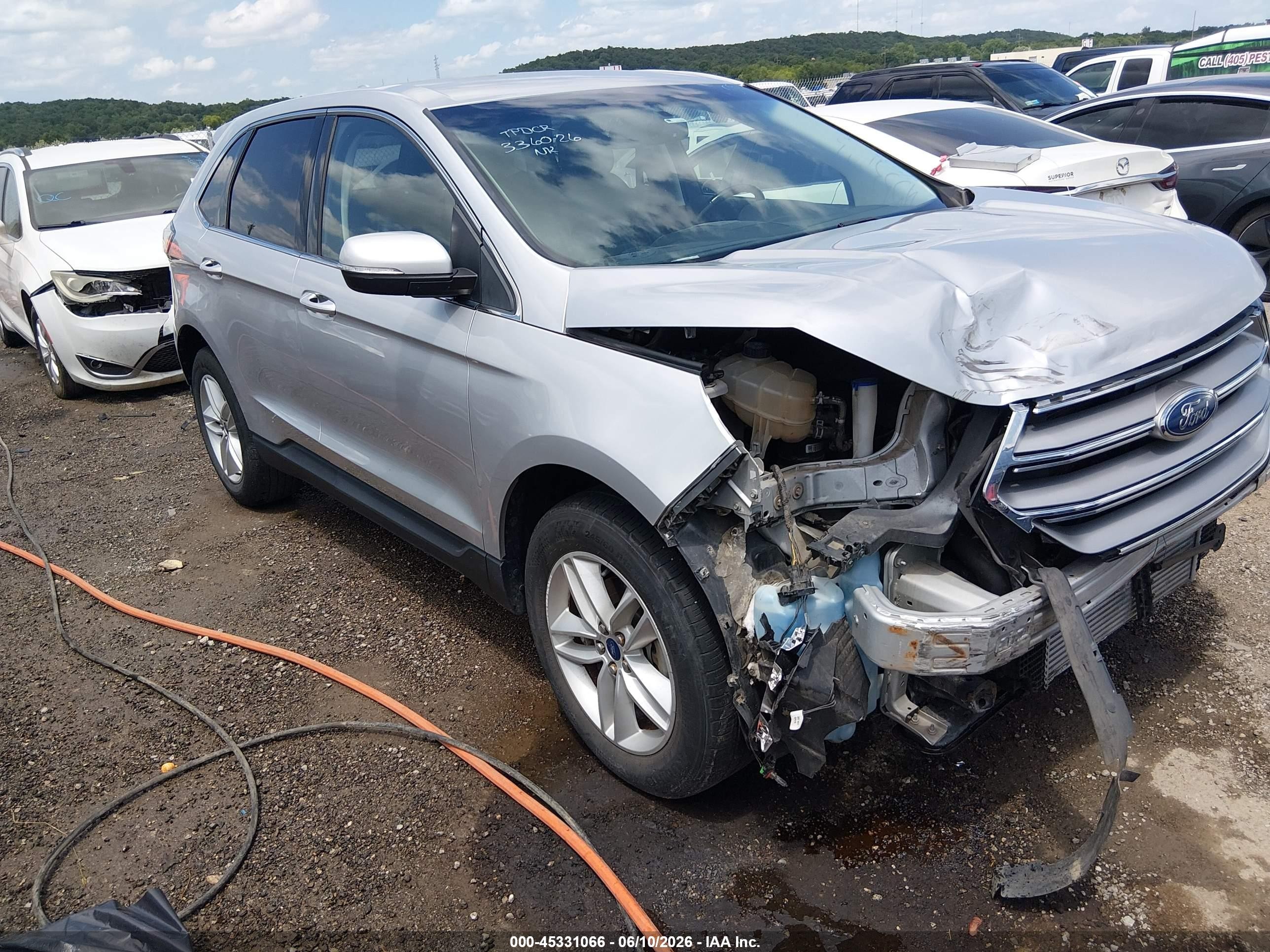 2017 Ford Edge SEL, VIN 2FMPK3J96HBC27674 — Front end