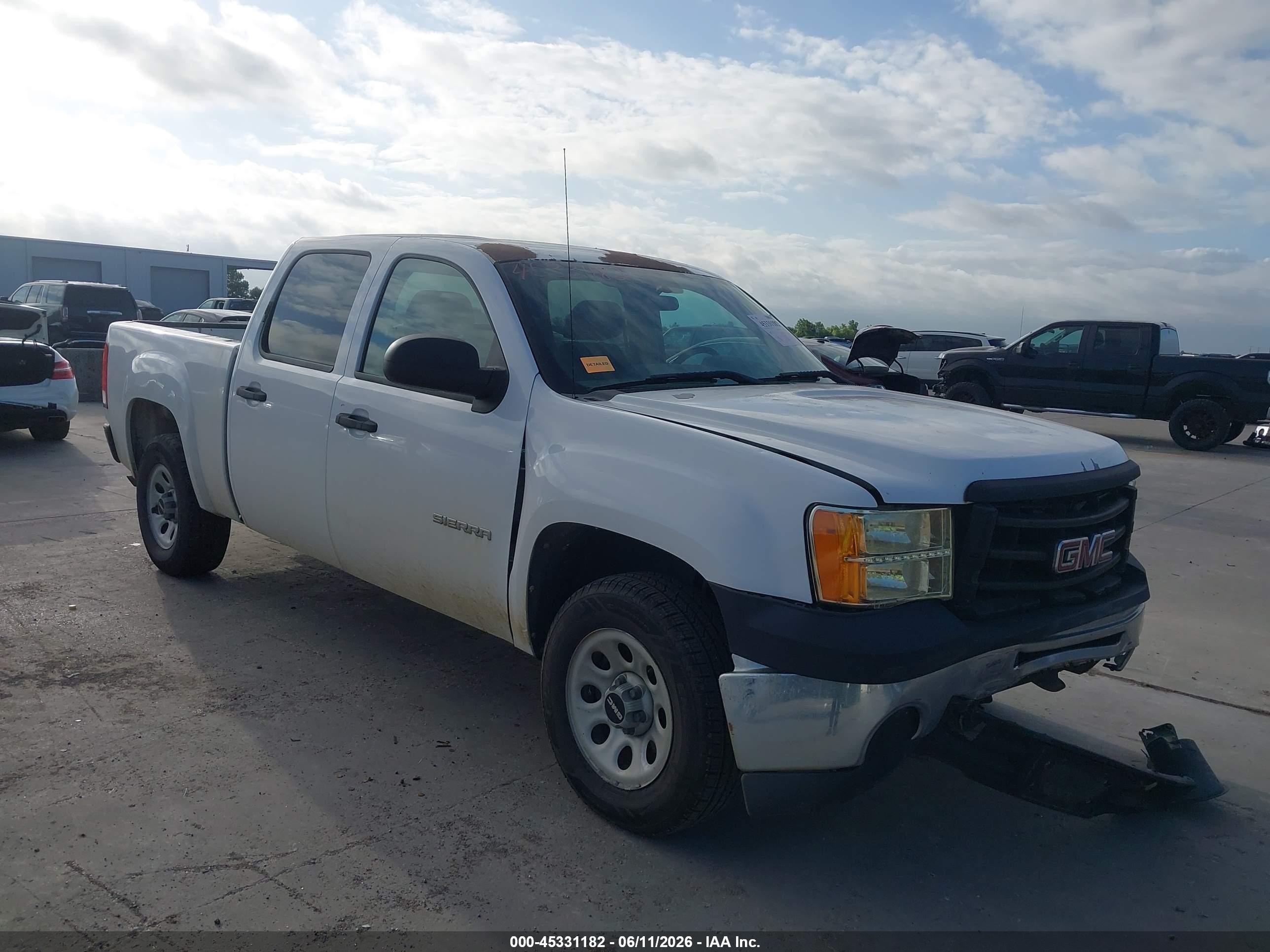 2012 GMC Sierra 1500 Work Truck, VIN 3GTP1TEA0CG161298 — Перед