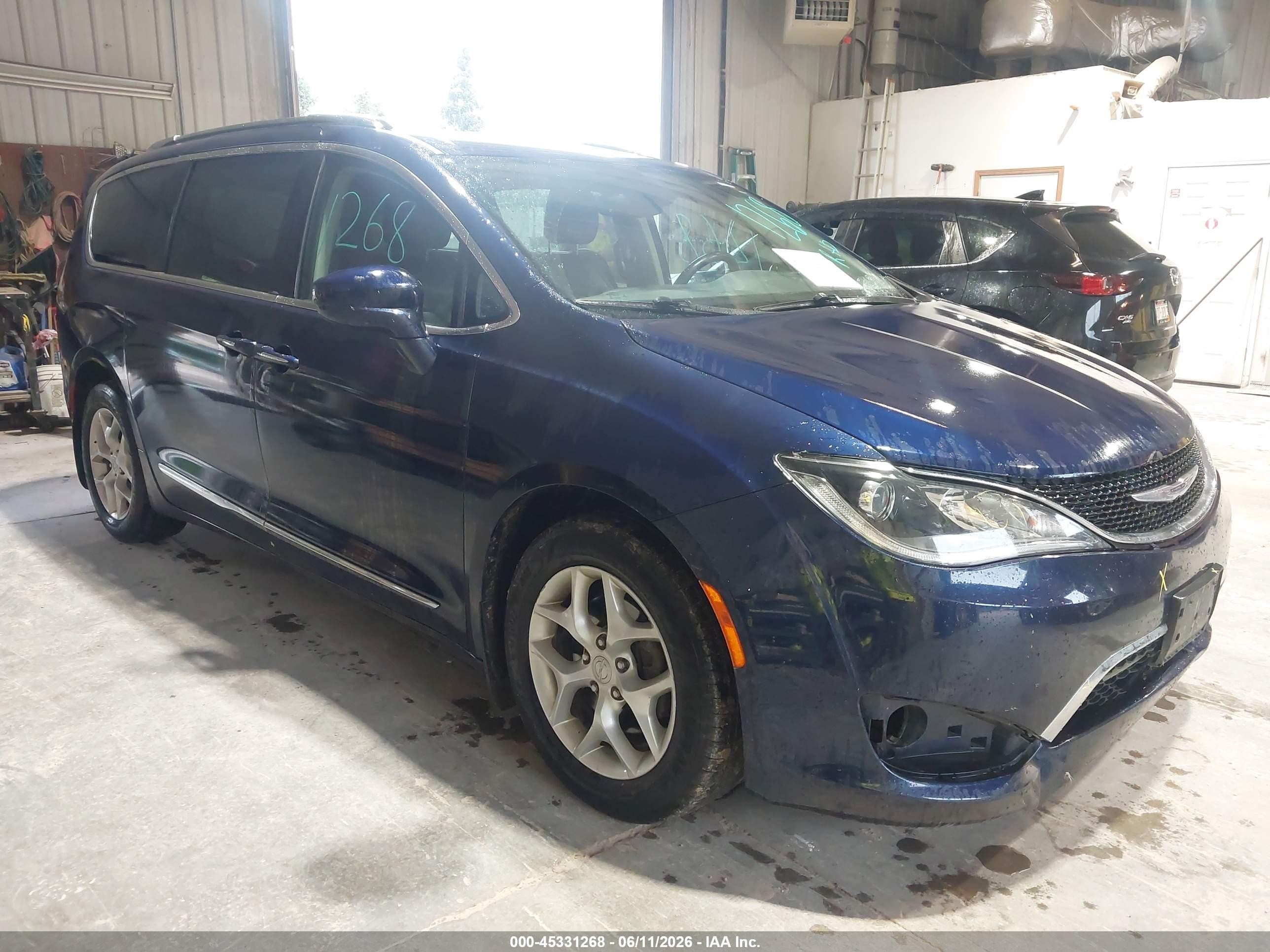 2017 Chrysler Pacifica Touring L Plus, VIN 2C4RC1EG5HR653810 — Not stated