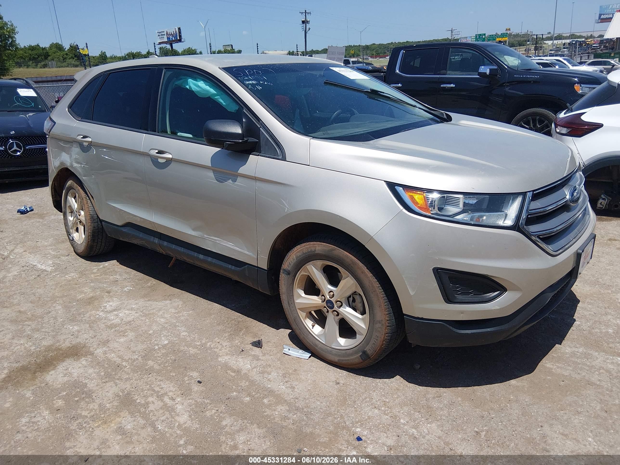 2018 Ford Edge SE, VIN 2FMPK3G98JBB32224 — Side