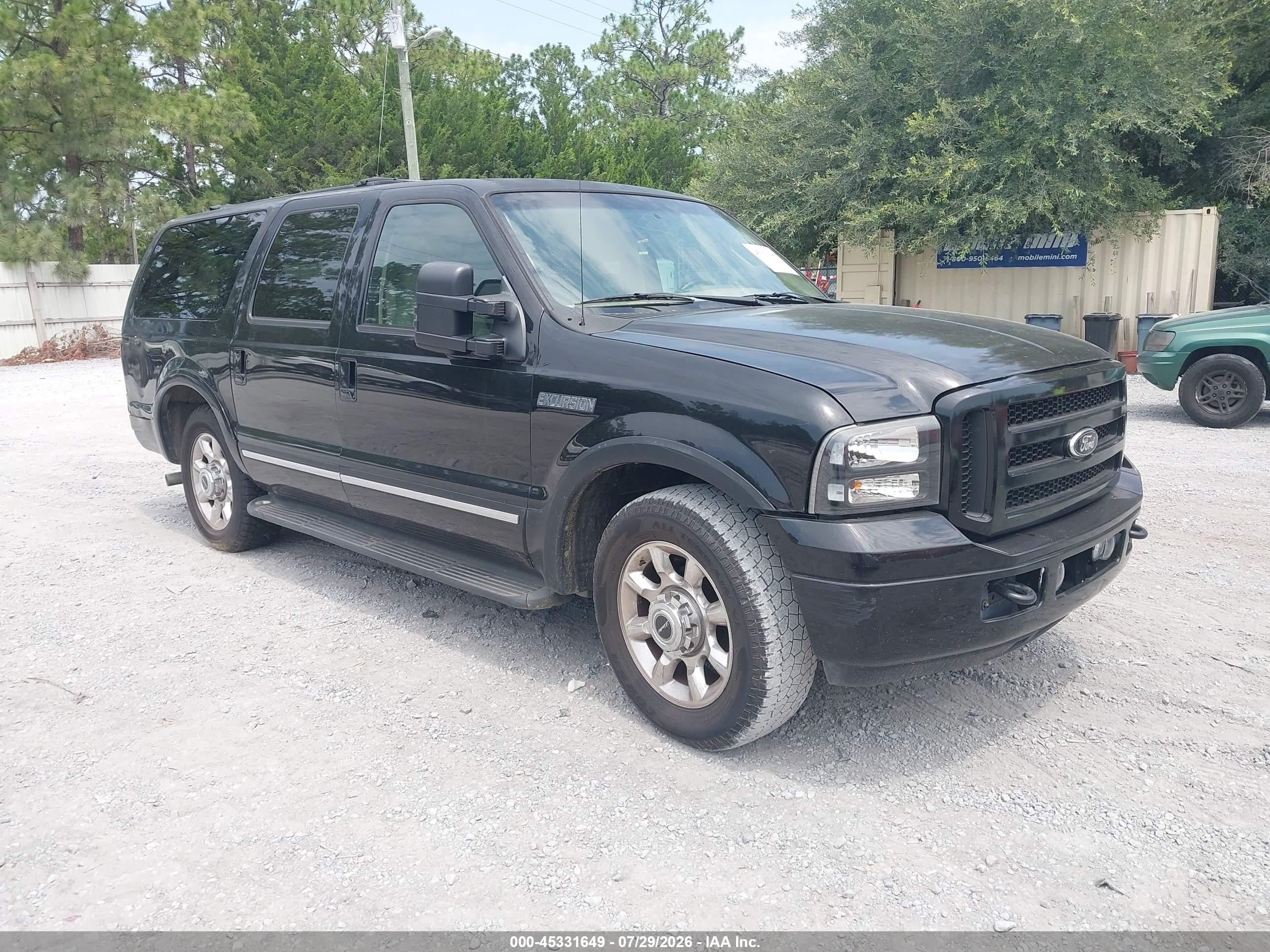 2005 Ford Excursion Limited, VIN 1FMNU42S65EB63256 — Обычный износ