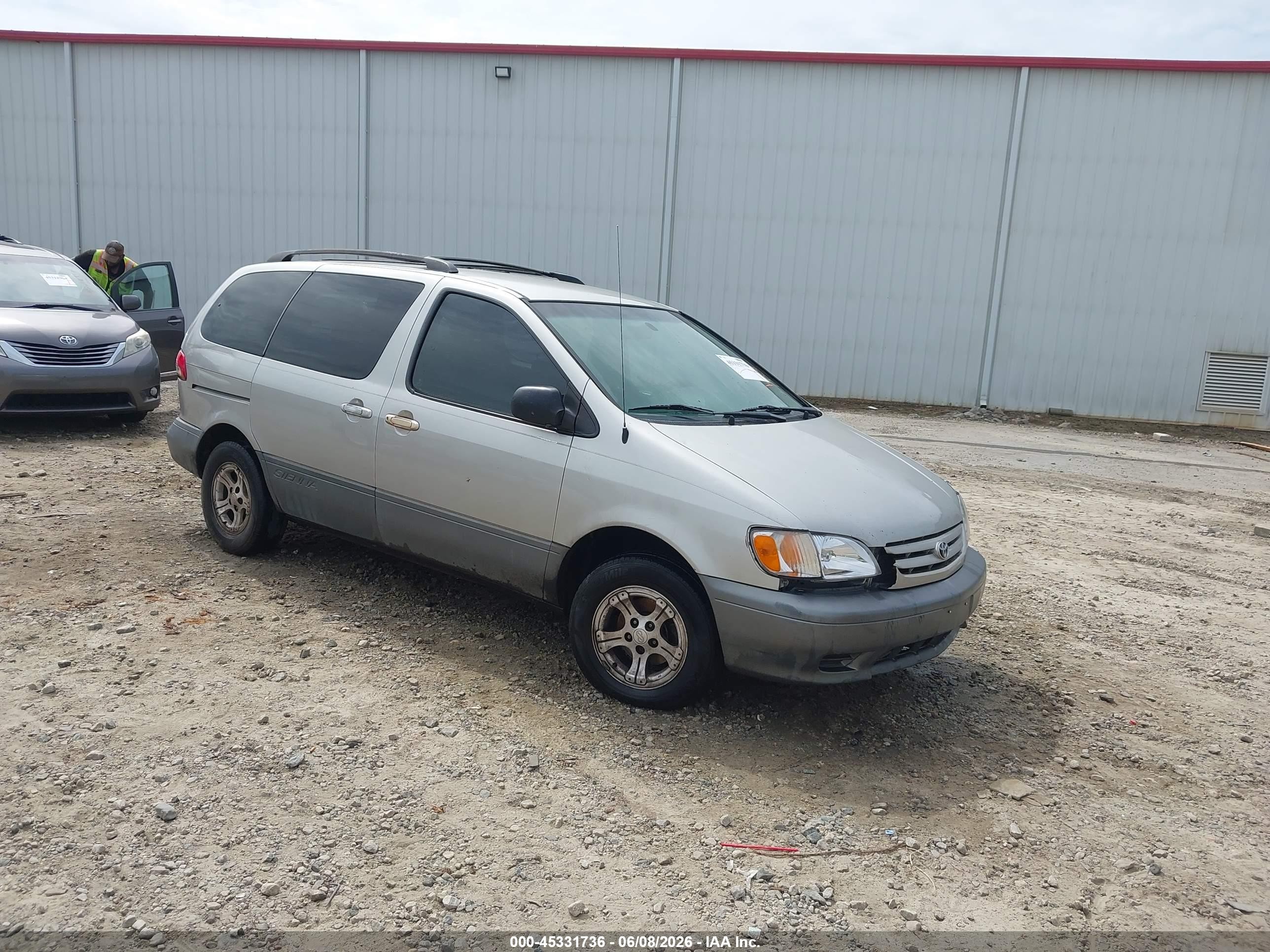 2003 Toyota Sienna LE, VIN 4T3ZF13C23U546932 — Normal wear