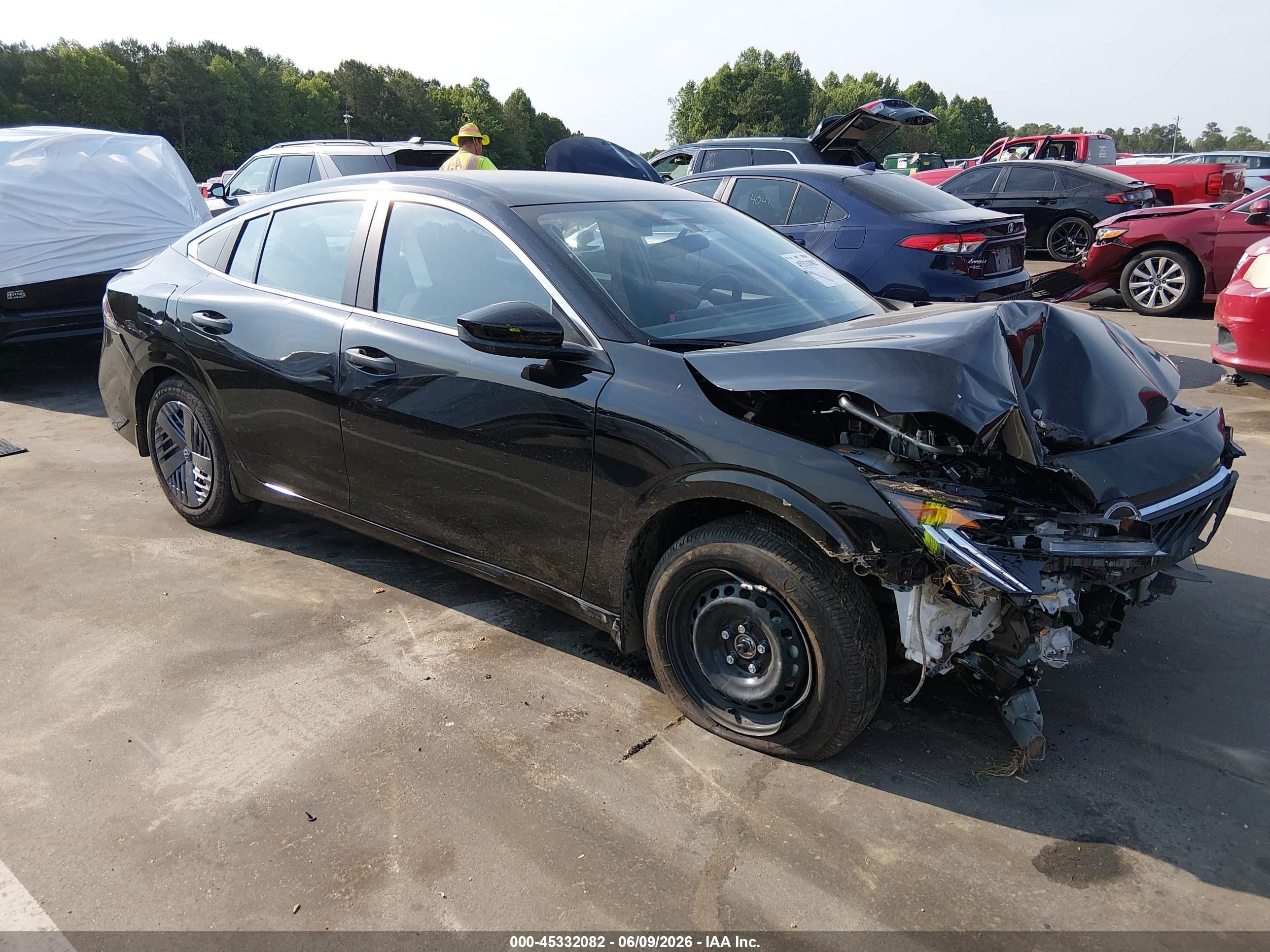 2026 Nissan Sentra S, VIN 3N1AB9BV2TY222127 — Front end