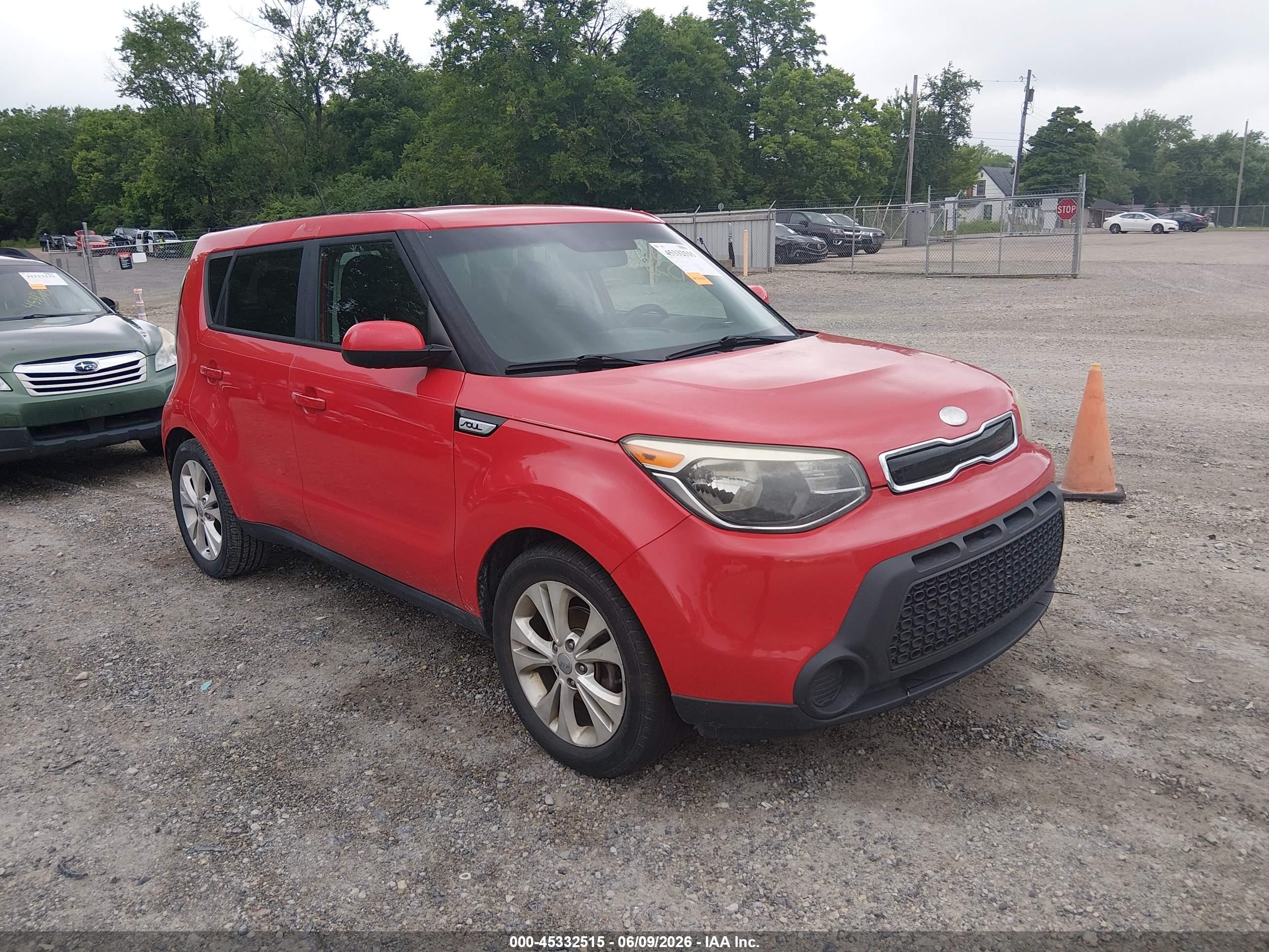 2015 Kia Soul +, VIN KNDJP3A50F7757007 — Normal wear