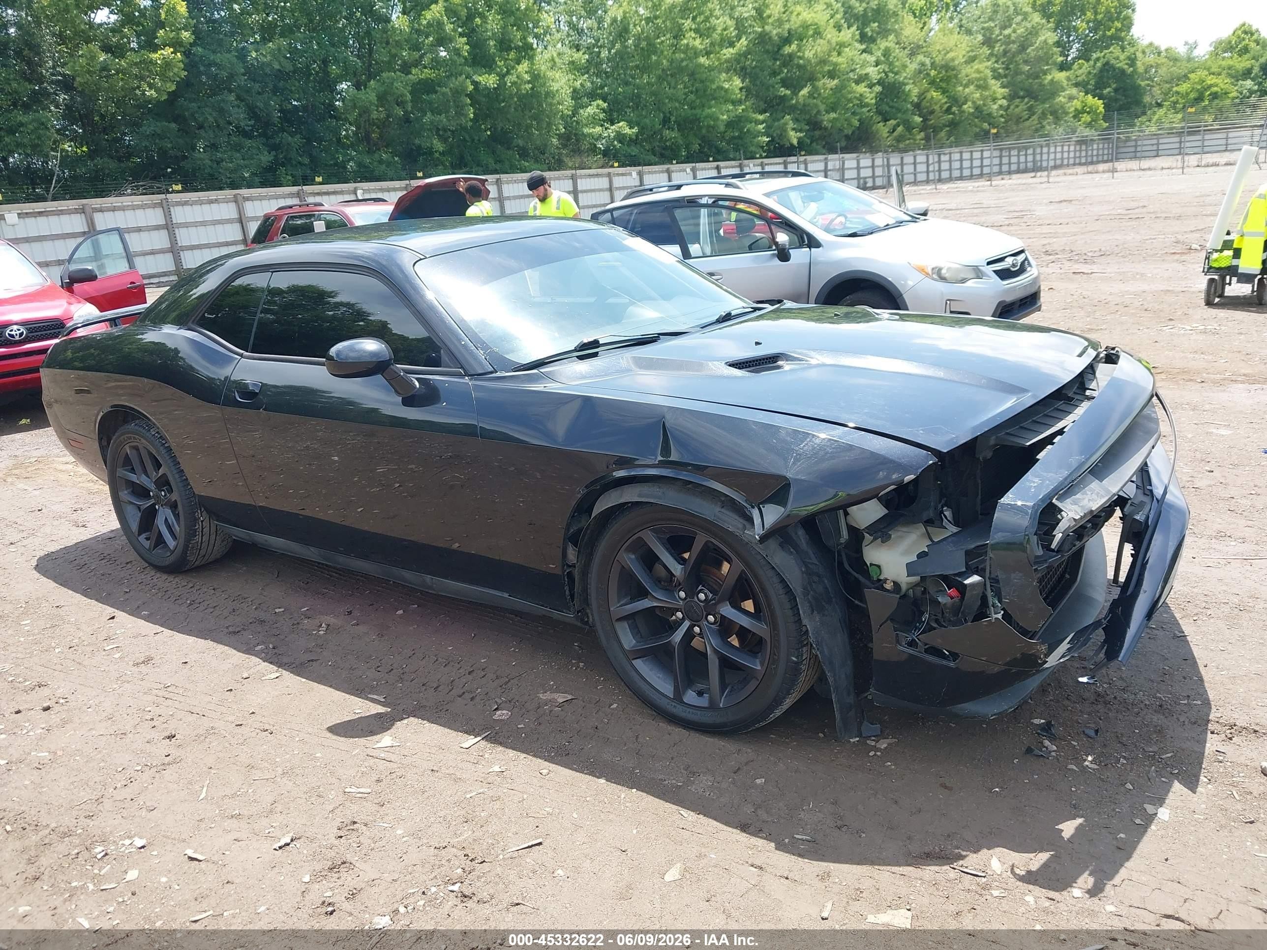 2011 Dodge Challenger, VIN 2B3CJ4DG9BH569891 — Front end