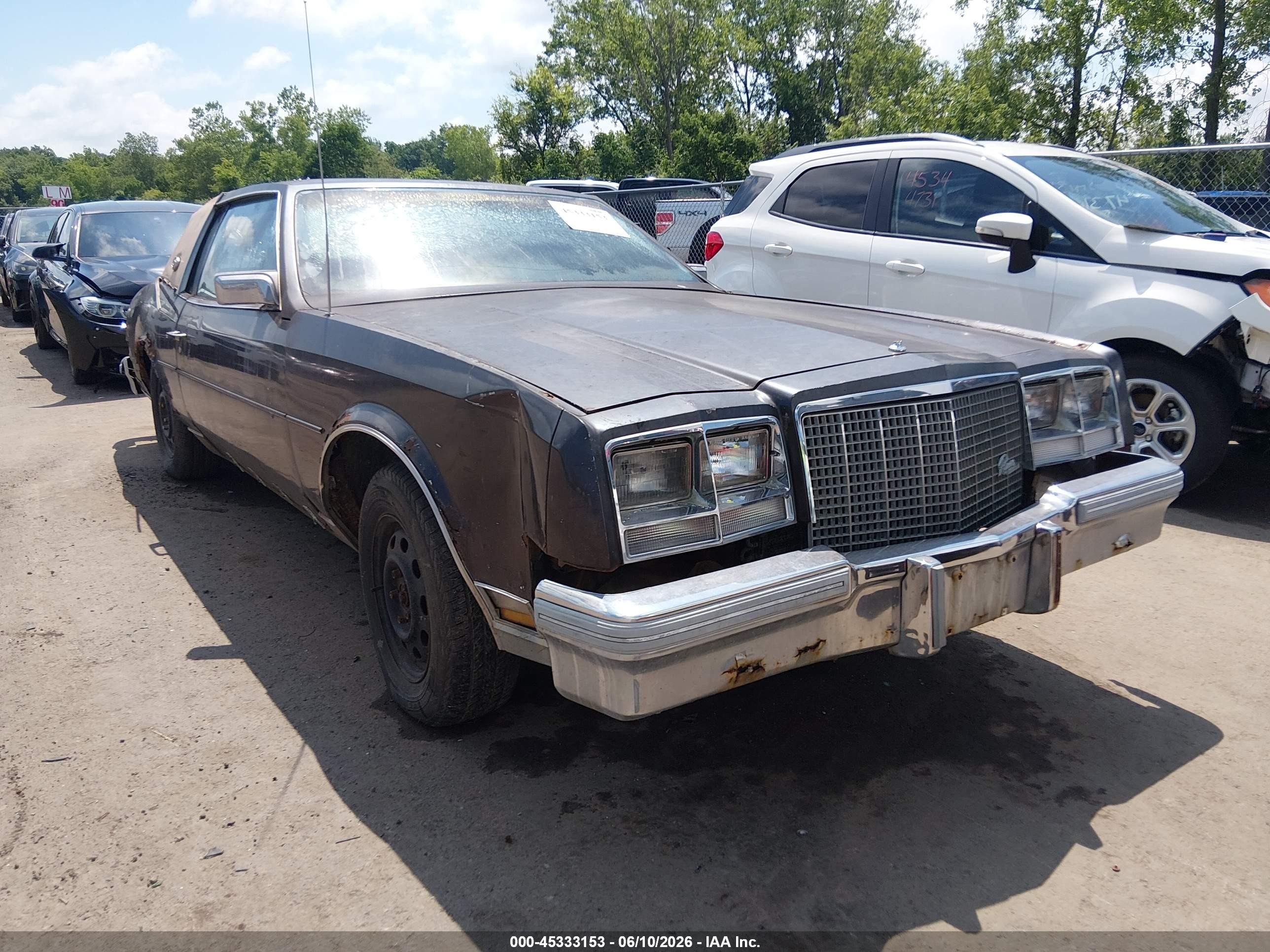 1981 Buick Riviera, VIN 1G4AZ57YXBE437492 — Interior fire