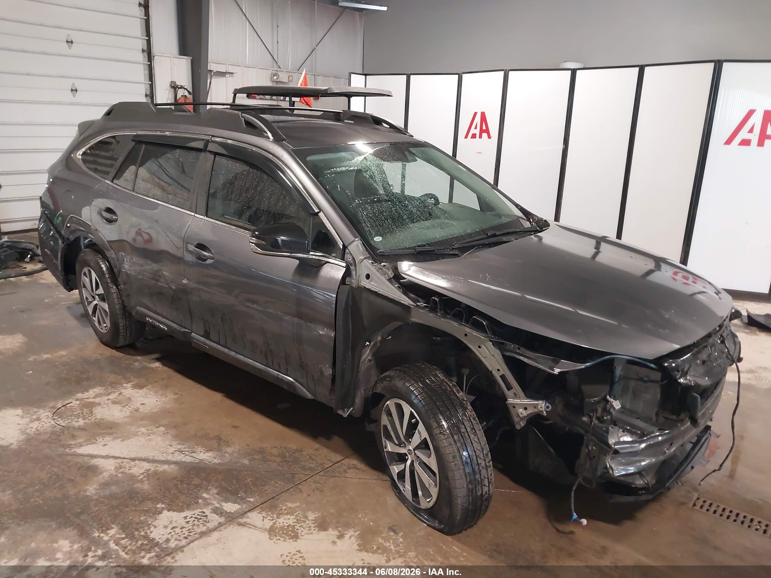 2024 Subaru Outback Premium, VIN 4S4BTACC4R3294778 — Front end