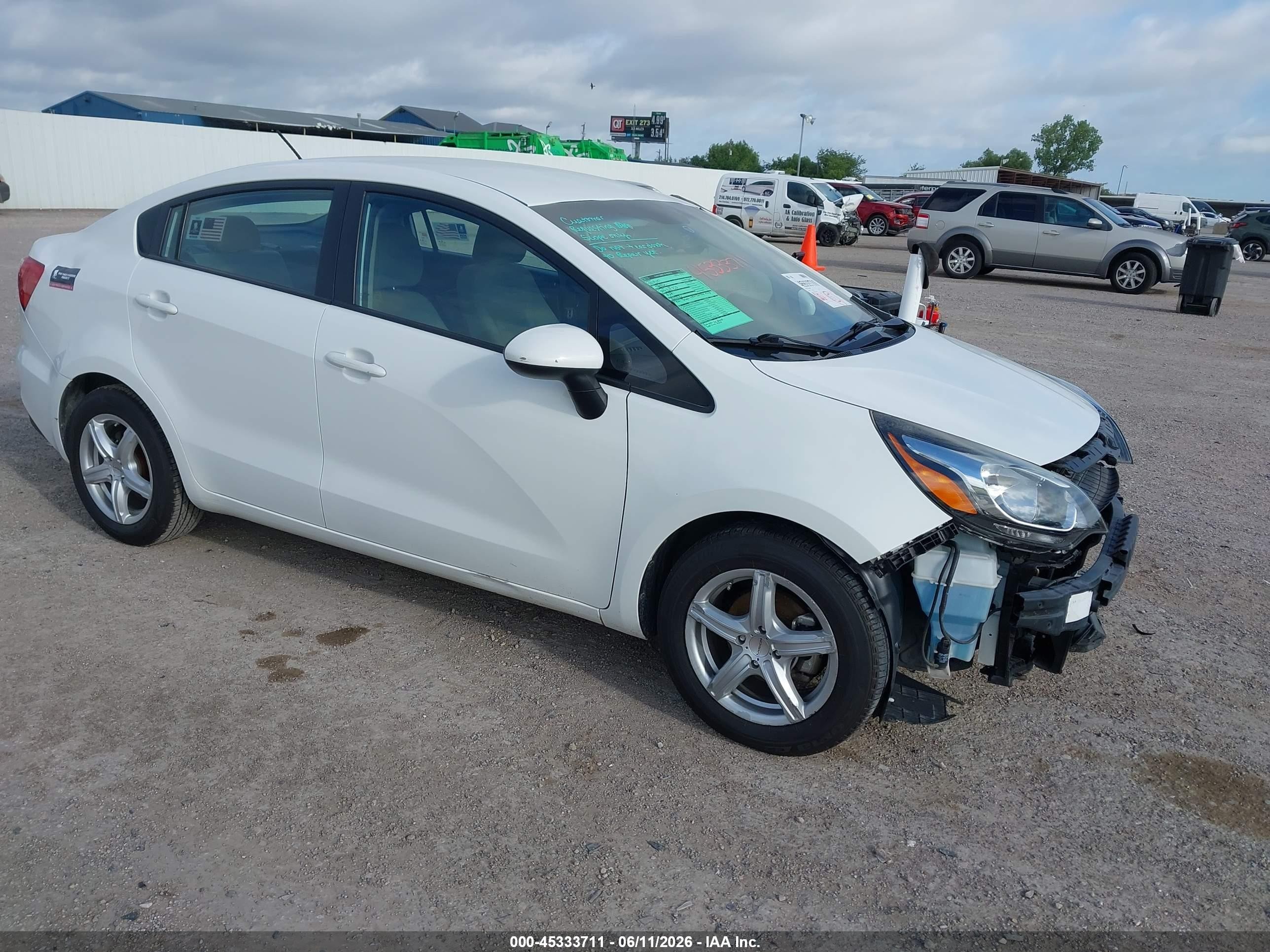 2016 Kia Rio LX, VIN KNADM4A37G6539130 — Front end