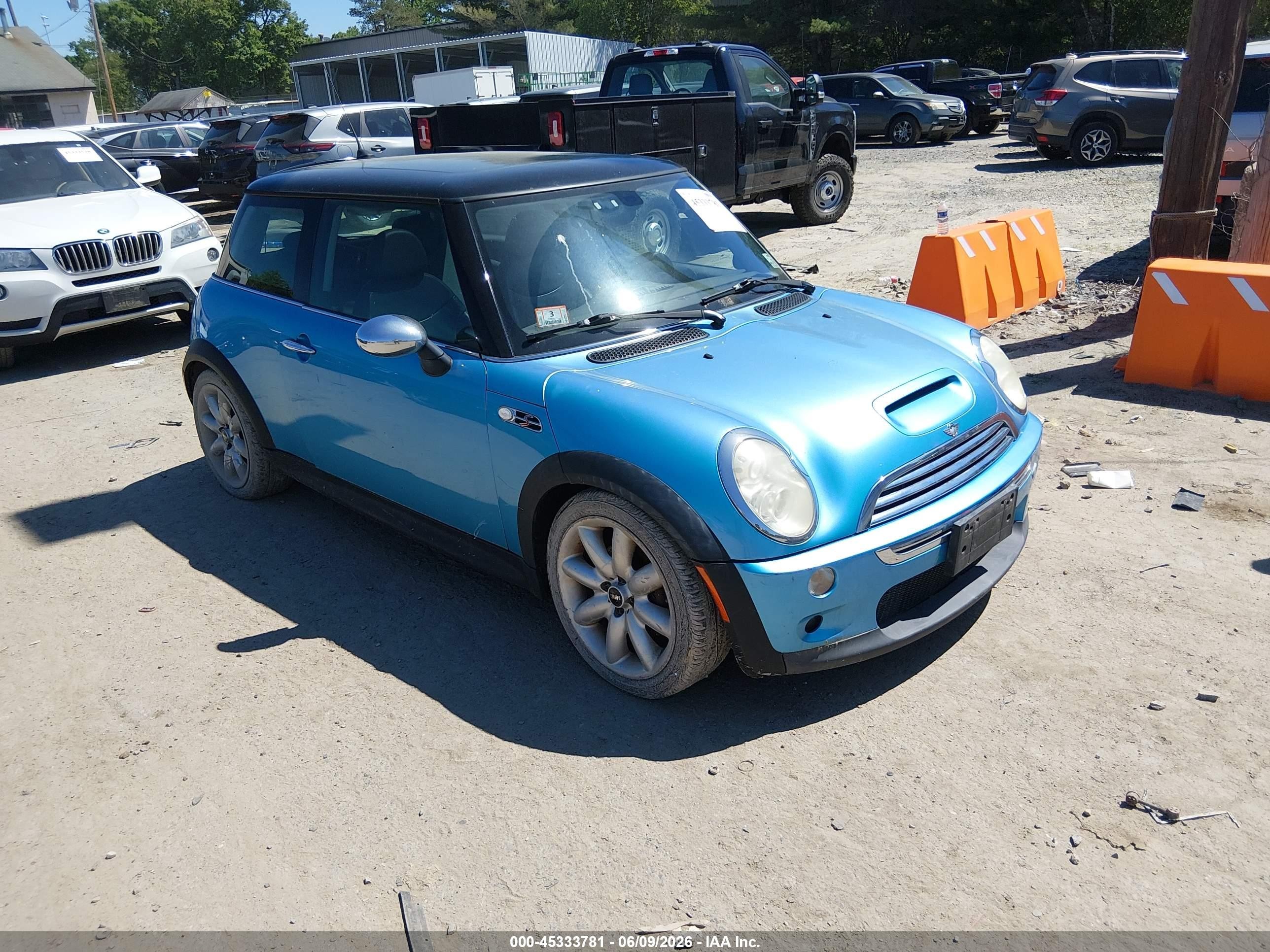 2005 MINI Hardtop S, VIN WMWRE33445TD93371 — Обычный износ
