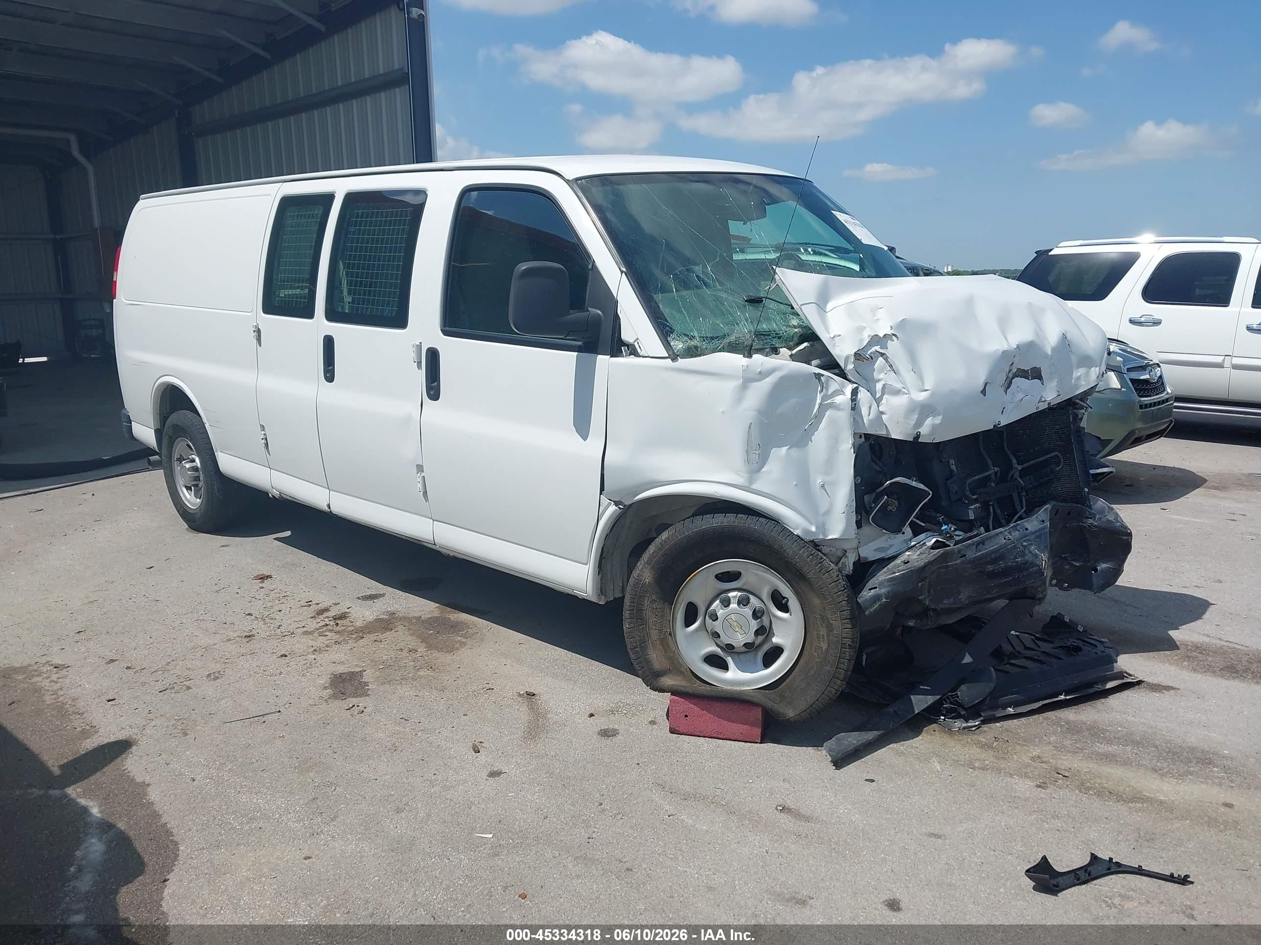 2012 Chevrolet Express Cargo, VIN 1GCWGGBA2C1165941 — Front end