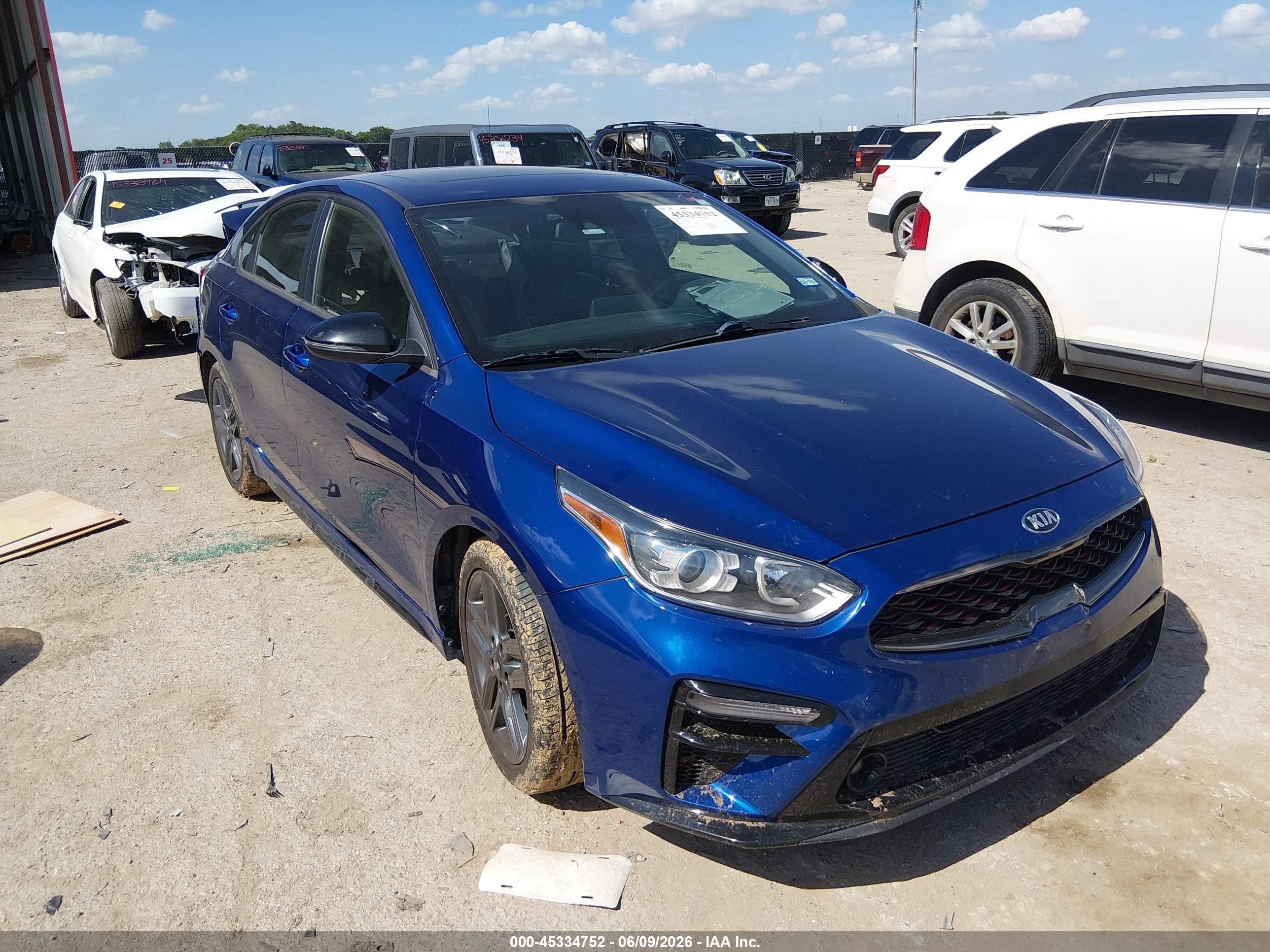 2021 Kia Forte GT-Line, VIN 3KPF34AD1ME404576 — Rear end