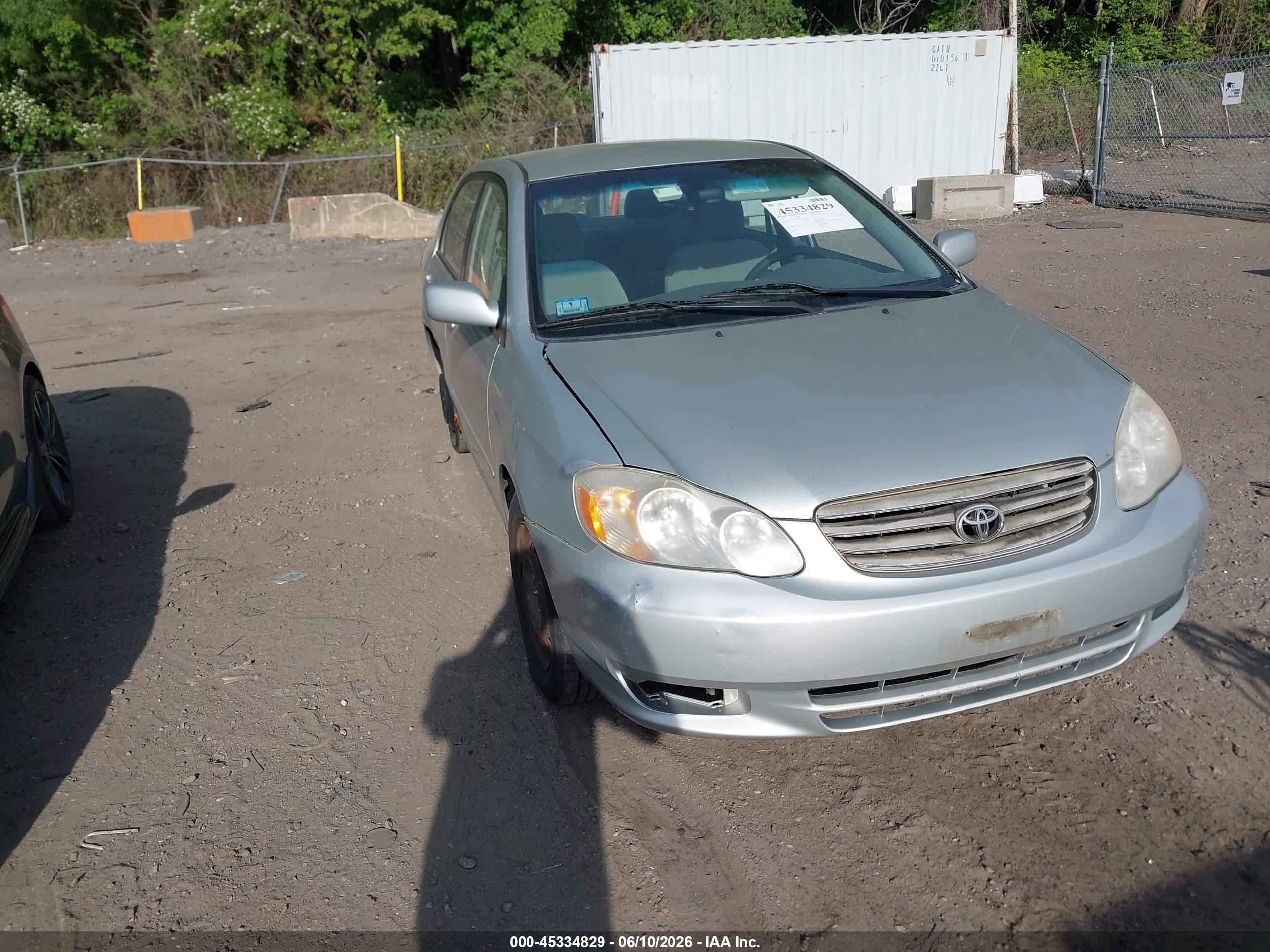 2003 Toyota Corolla CE, VIN 2T1BR32E63C149015 — Side