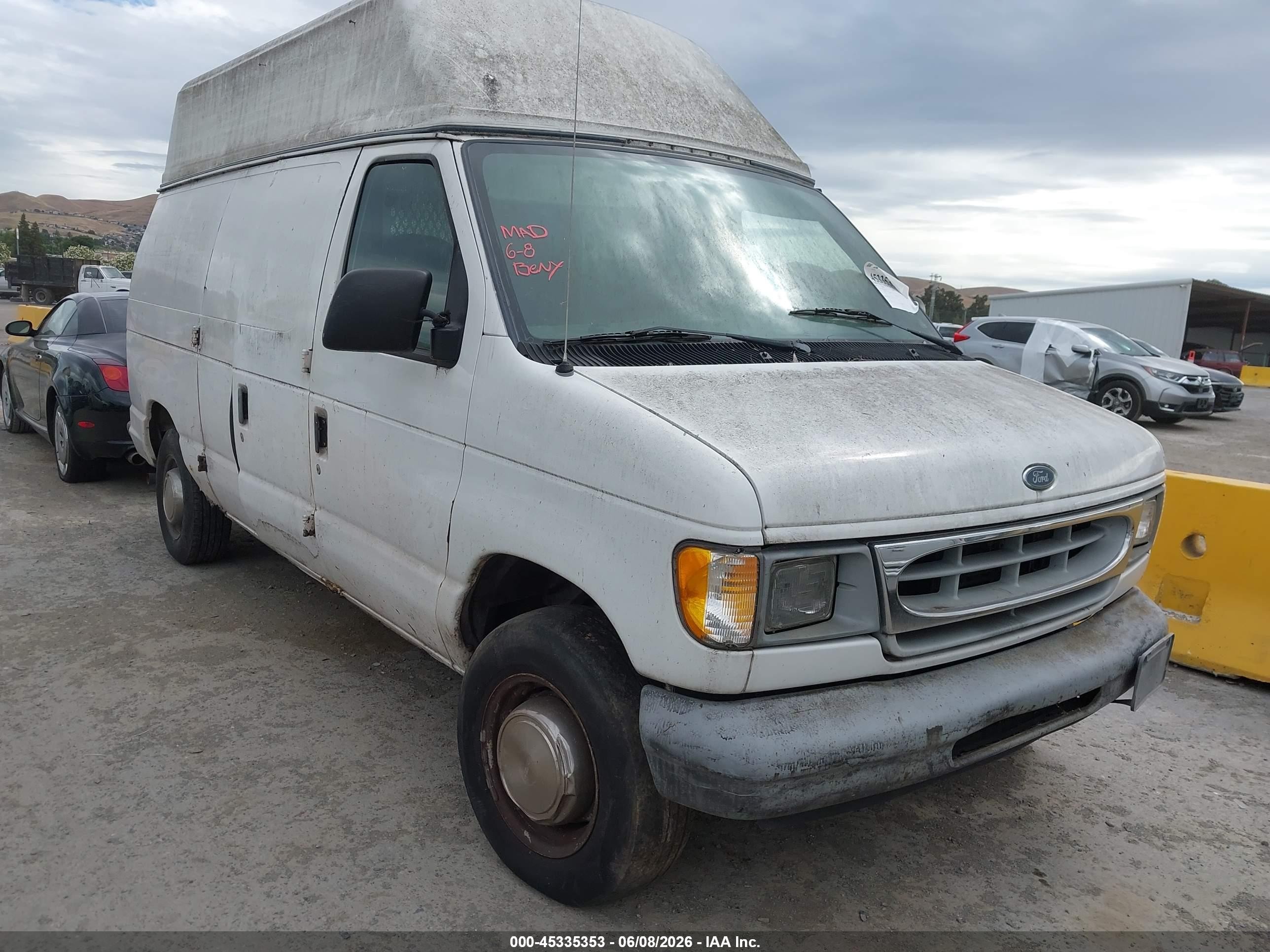 1999 Ford E-Series Commercial, VIN 1FTPE2427XHC16169 — Normal wear