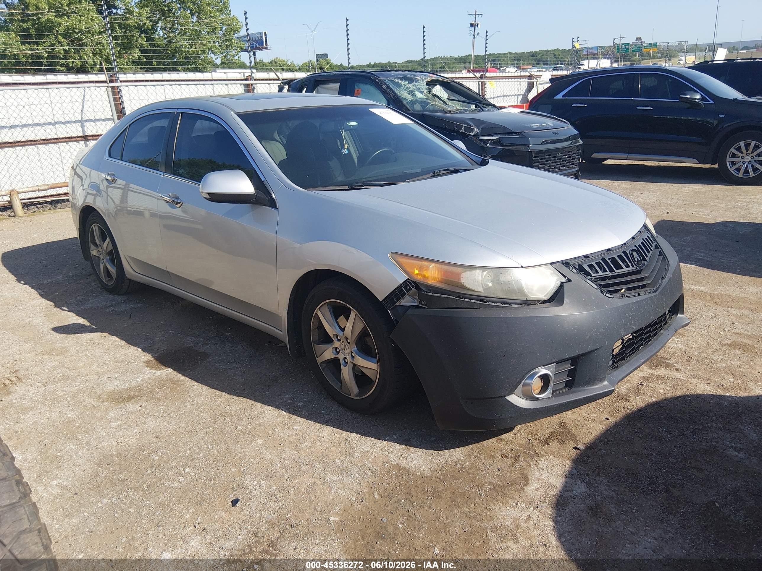 2012 Acura TSX, VIN JH4CU2F49CC013919 — Front end