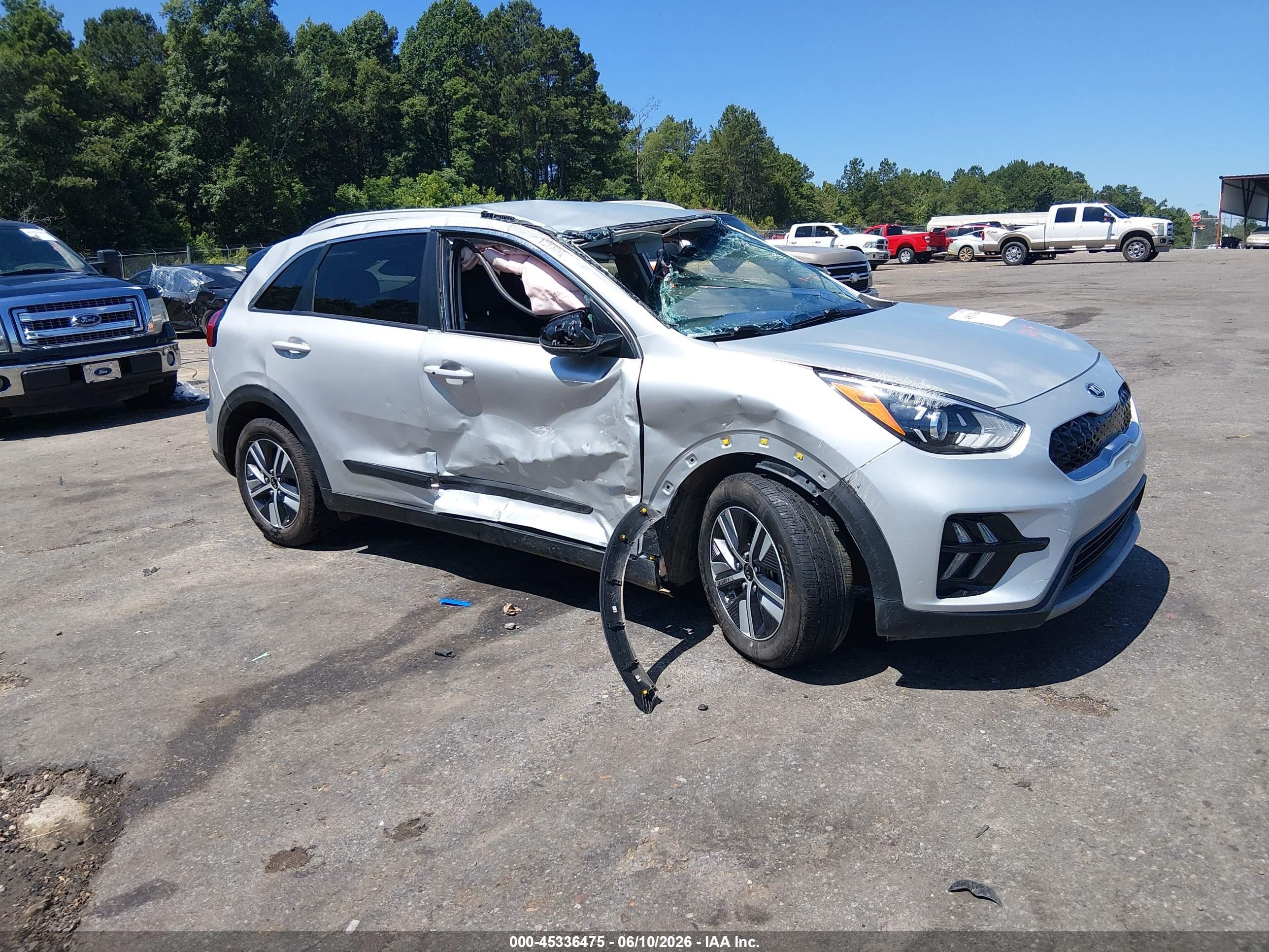 2020 Kia Niro LX, VIN KNDCB3LC3L5439425 — Rollover