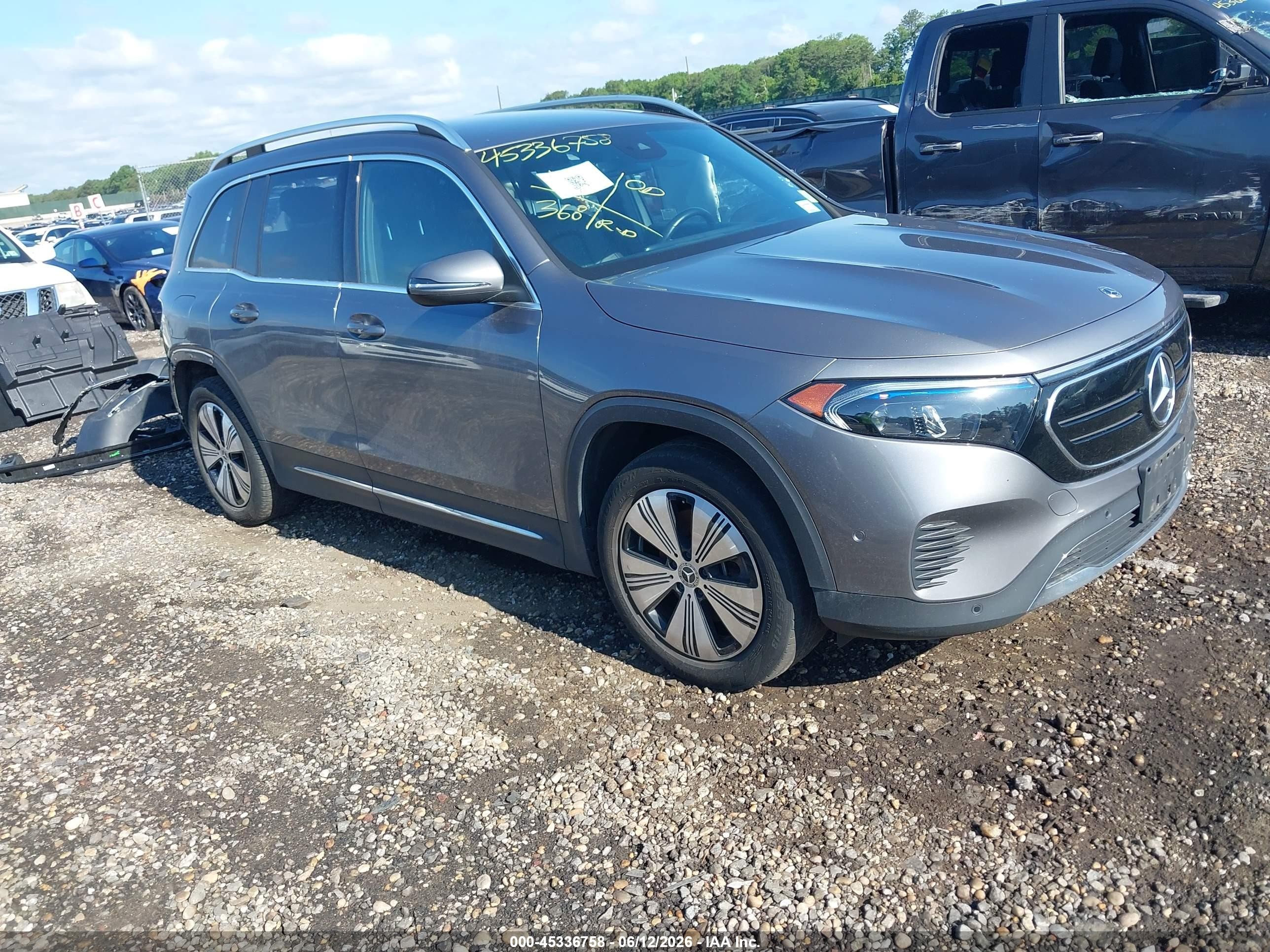 2023 Mercedes-Benz EQB 300, VIN W1N9M0KB3PN065439 — All over