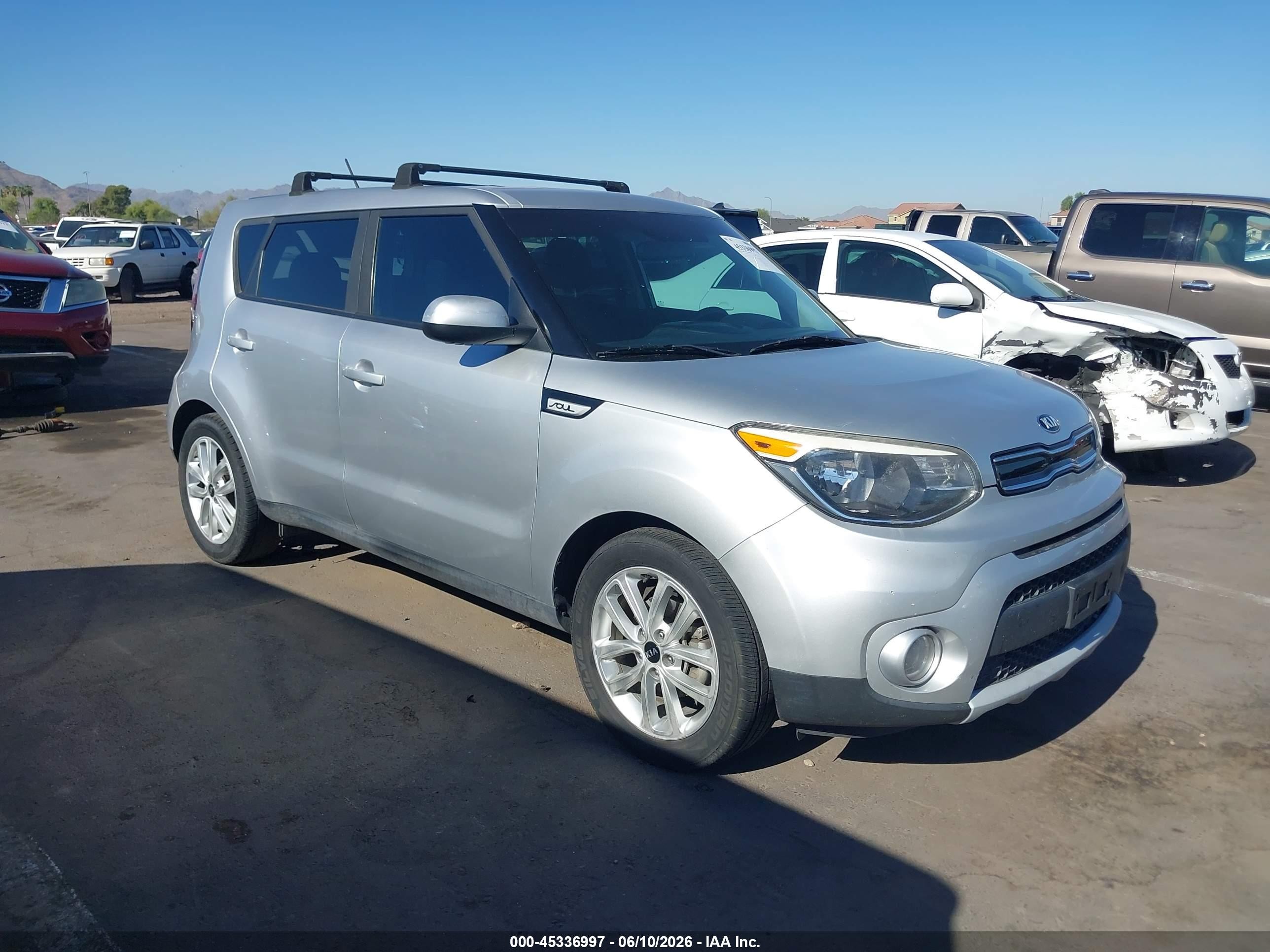 2019 Kia Soul +, VIN KNDJP3A55K7656331 — Side