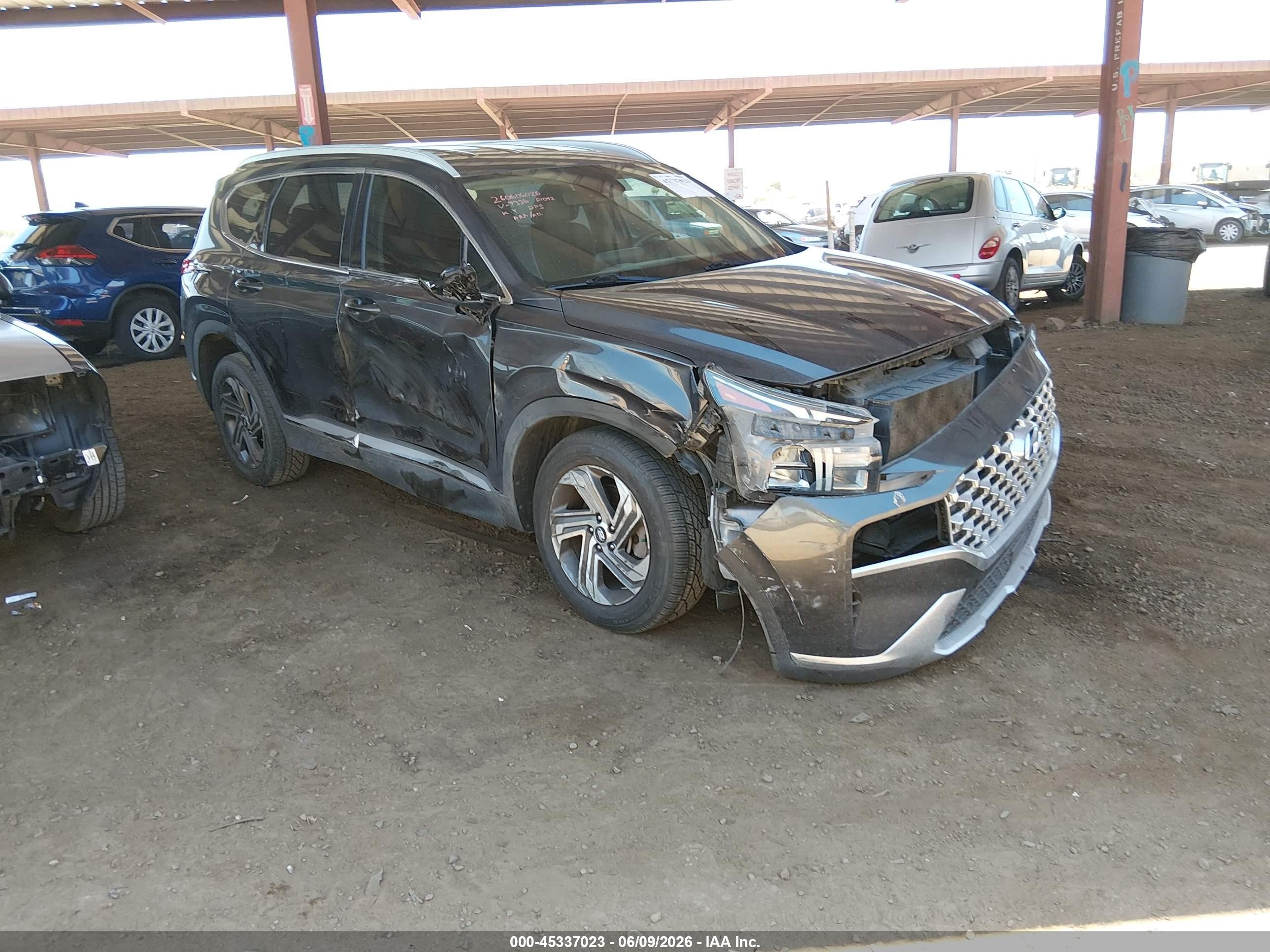 2022 Hyundai Santa Fe SEL, VIN 5NMS24AJ4NH409336 — Side