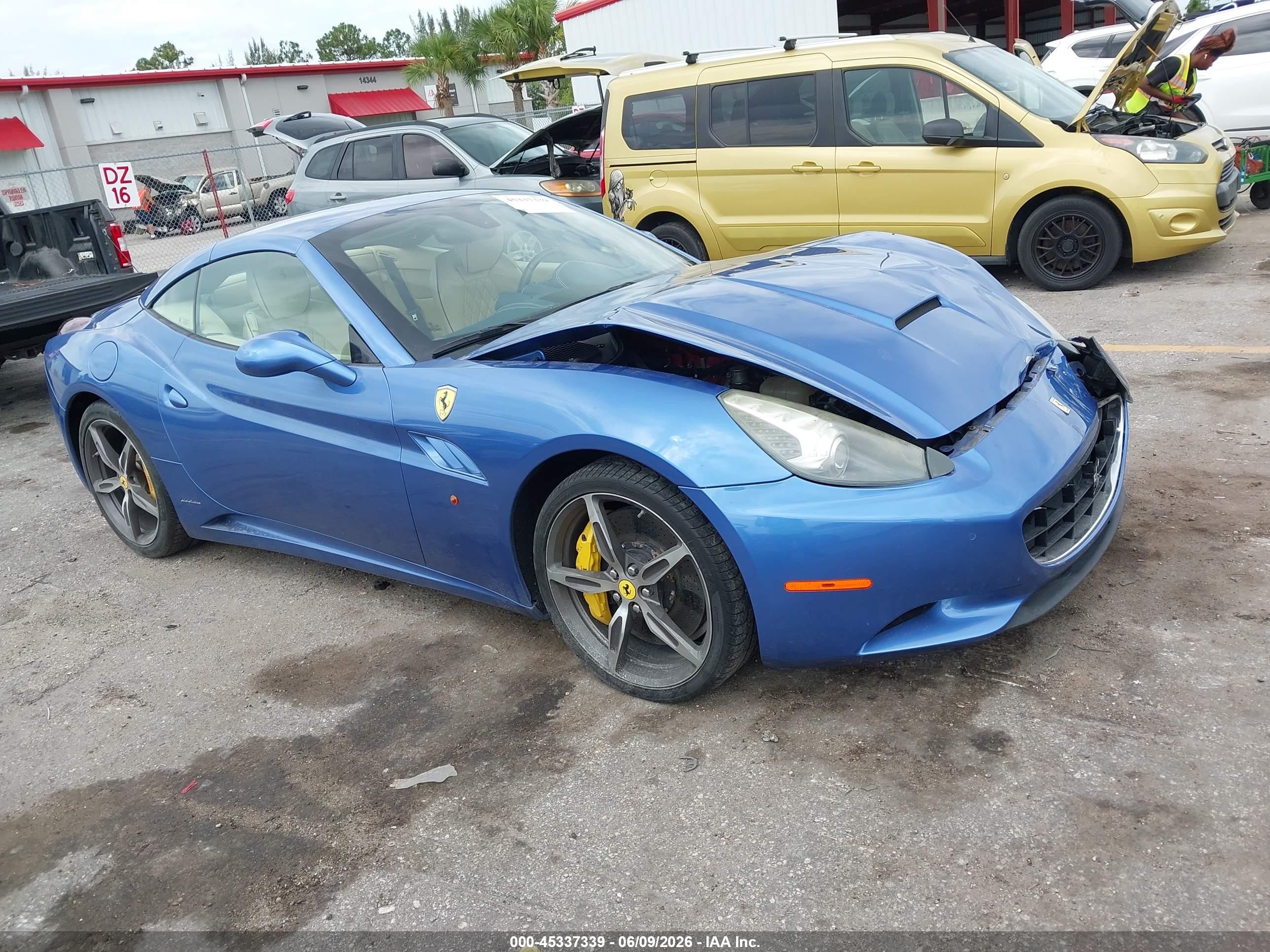 2014 Ferrari California, VIN ZFF65TJA1E0199413 — Front end