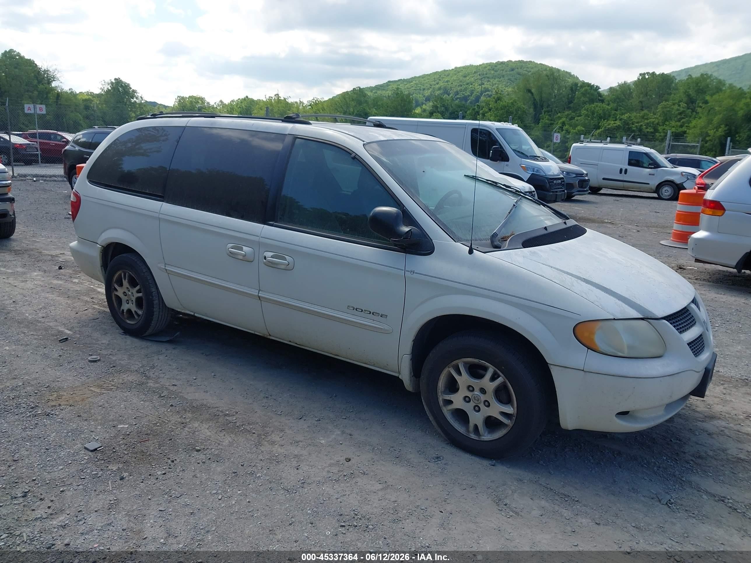 2001 Dodge Caravan EX, VIN 2B4GP74L61R280549 — Обычный износ