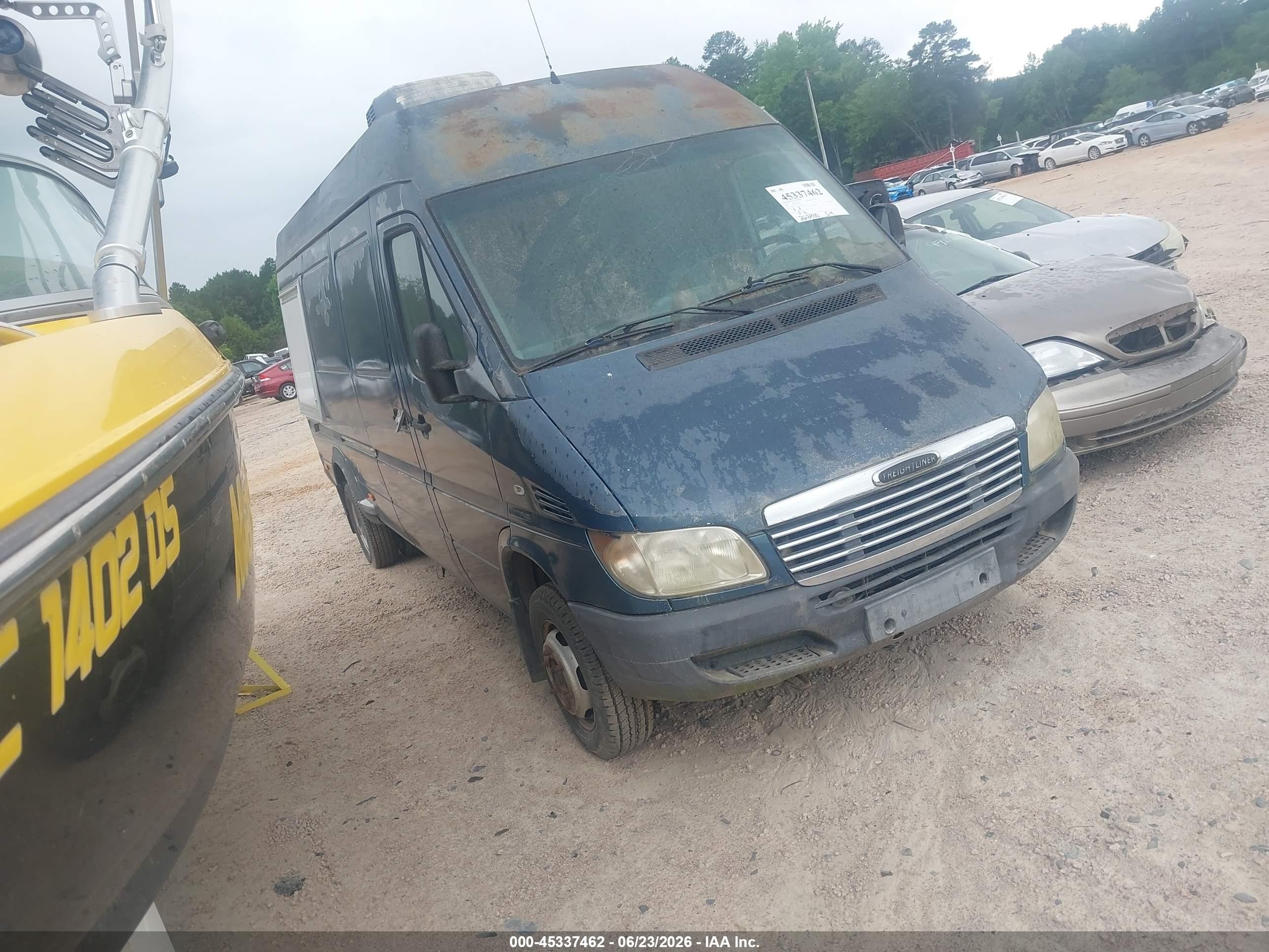 2004 Dodge Sprinter, VIN WD2PD543945592994 — Not stated