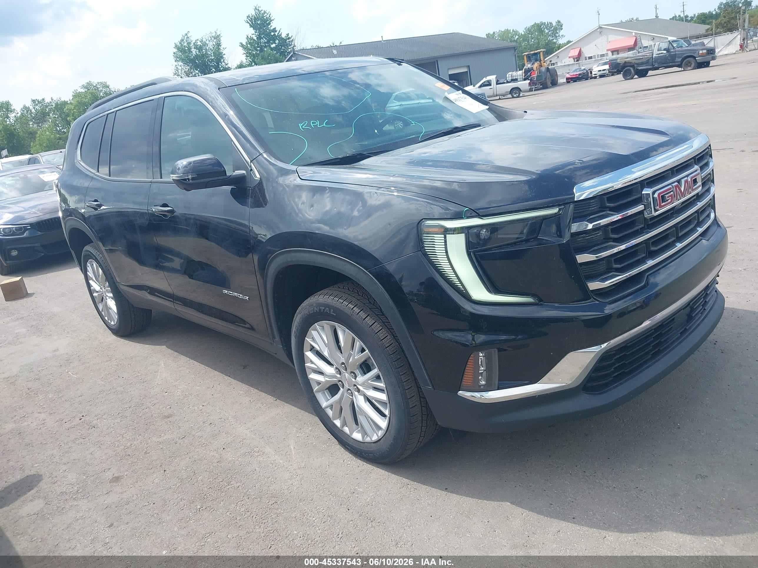 2024 GMC Acadia AWD Elevation, VIN 1GKENNKS8RJ226611 — Hail