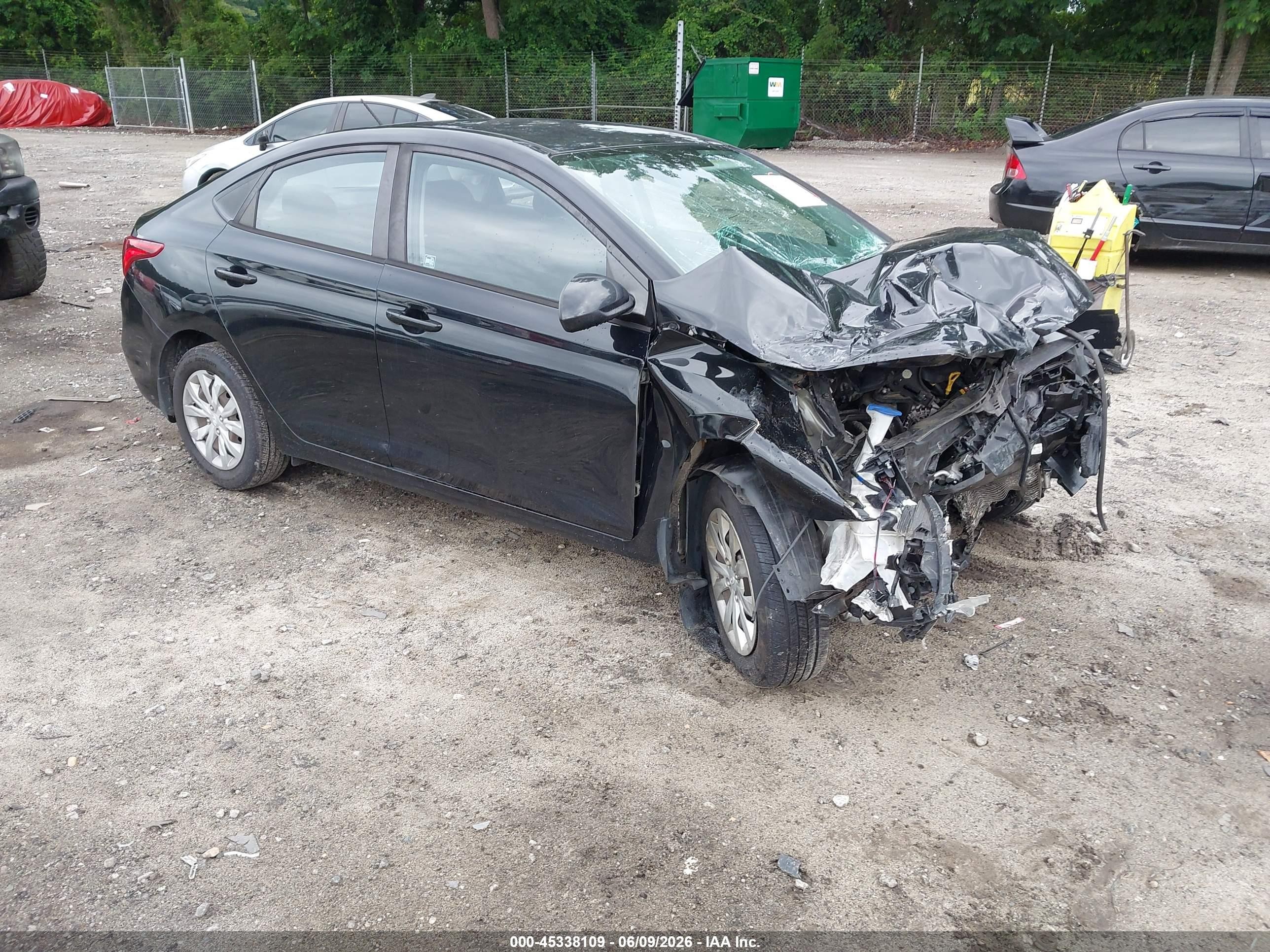 2019 Hyundai Accent SEL, VIN 3KPC24A34KE055357 — Front end