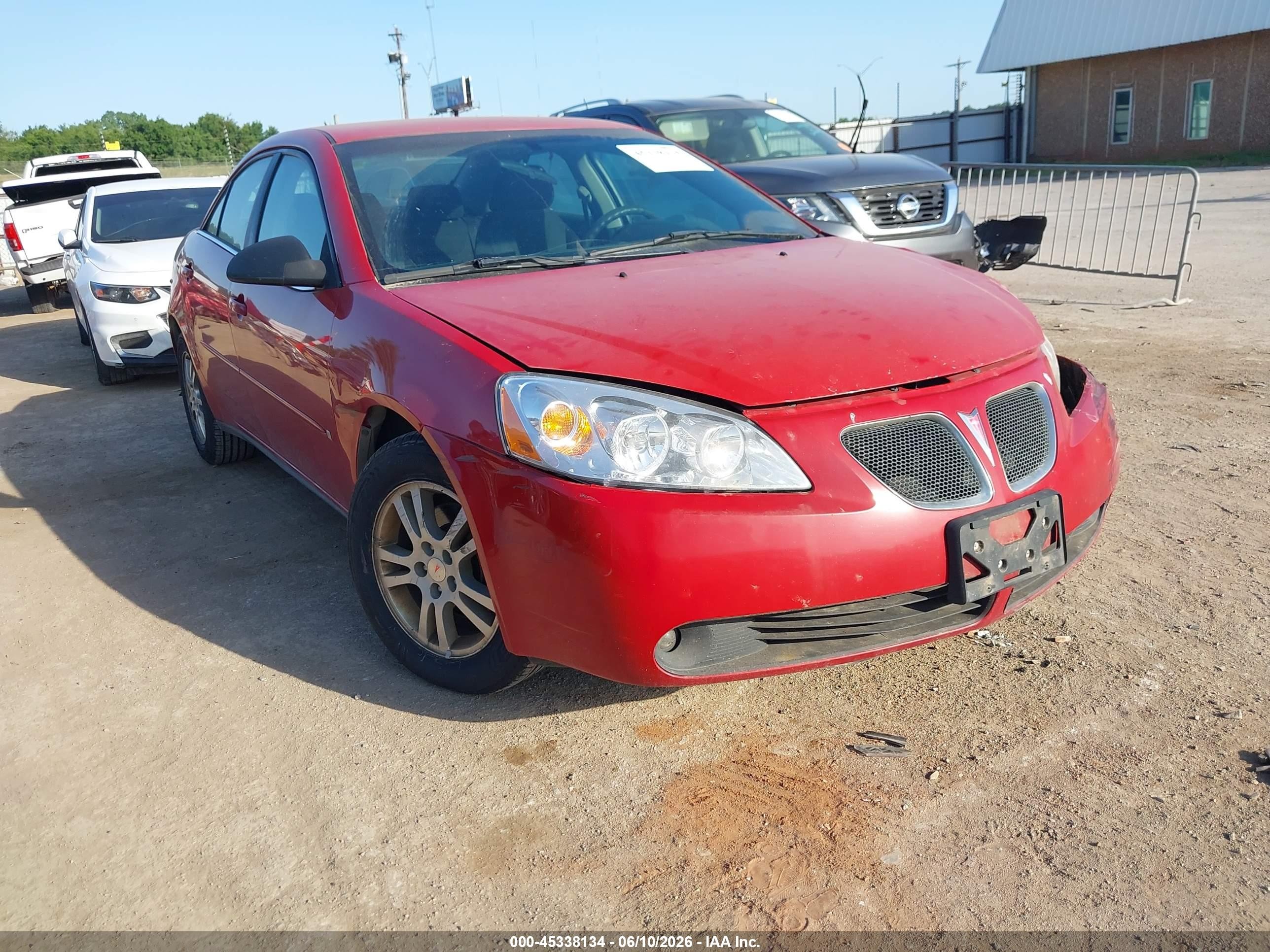 2006 Pontiac G6 6-Cyl, VIN 1G2ZG558564279689 — Side