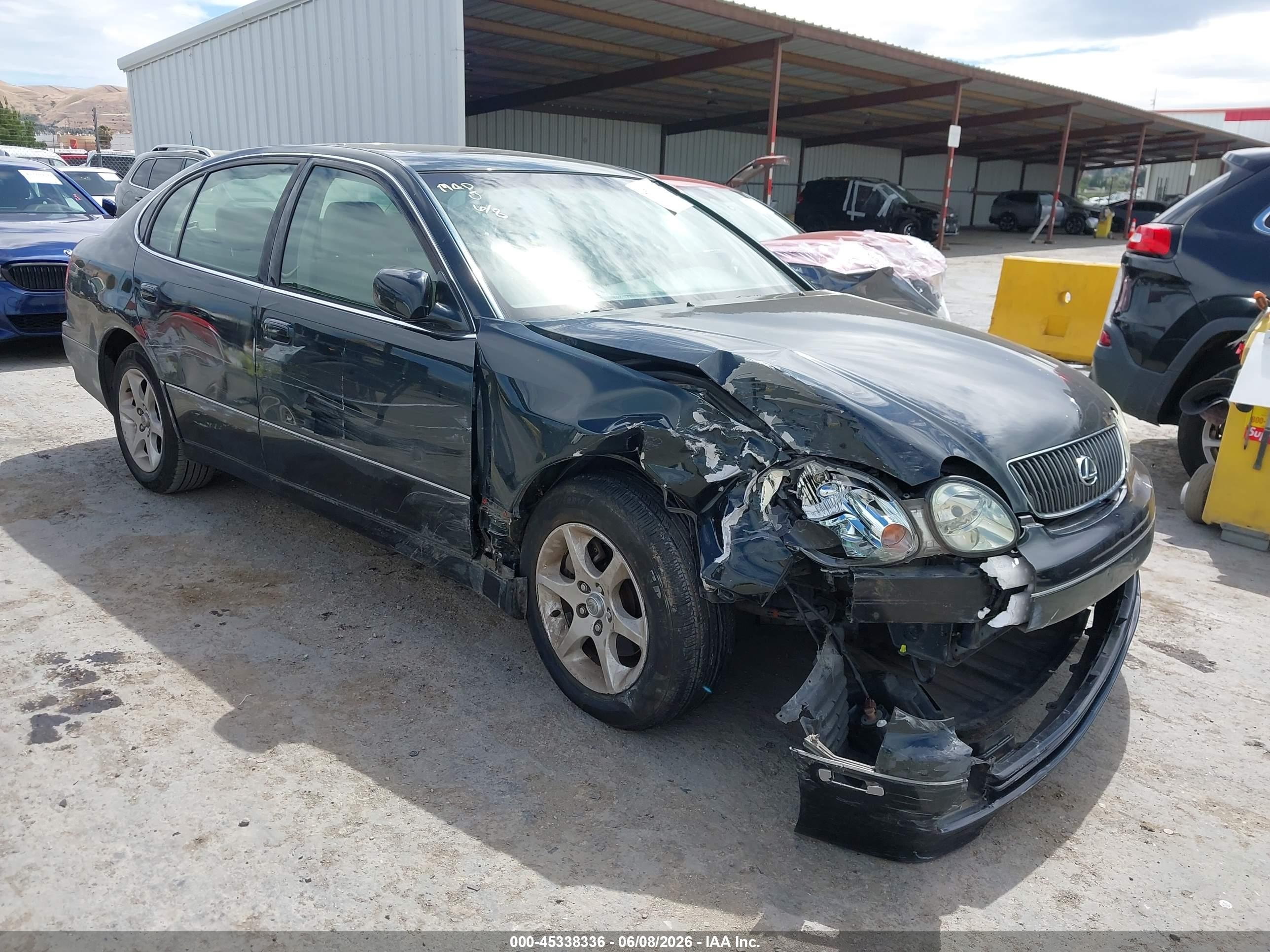 2001 Lexus GS 300, VIN JT8BD69SX10143221 — Перед