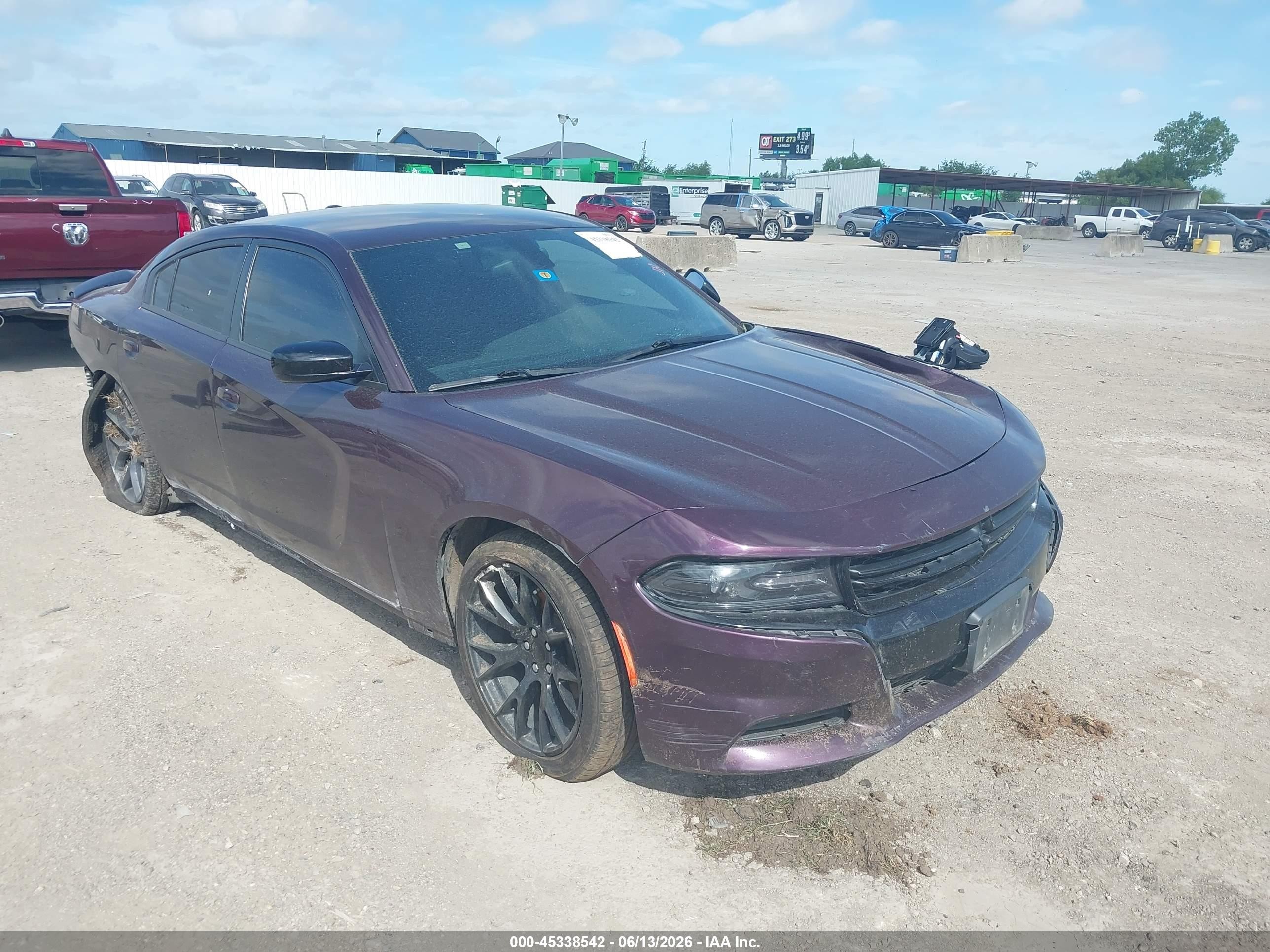 2021 Dodge Charger SXT, VIN 2C3CDXBG7MH505950 — Front end