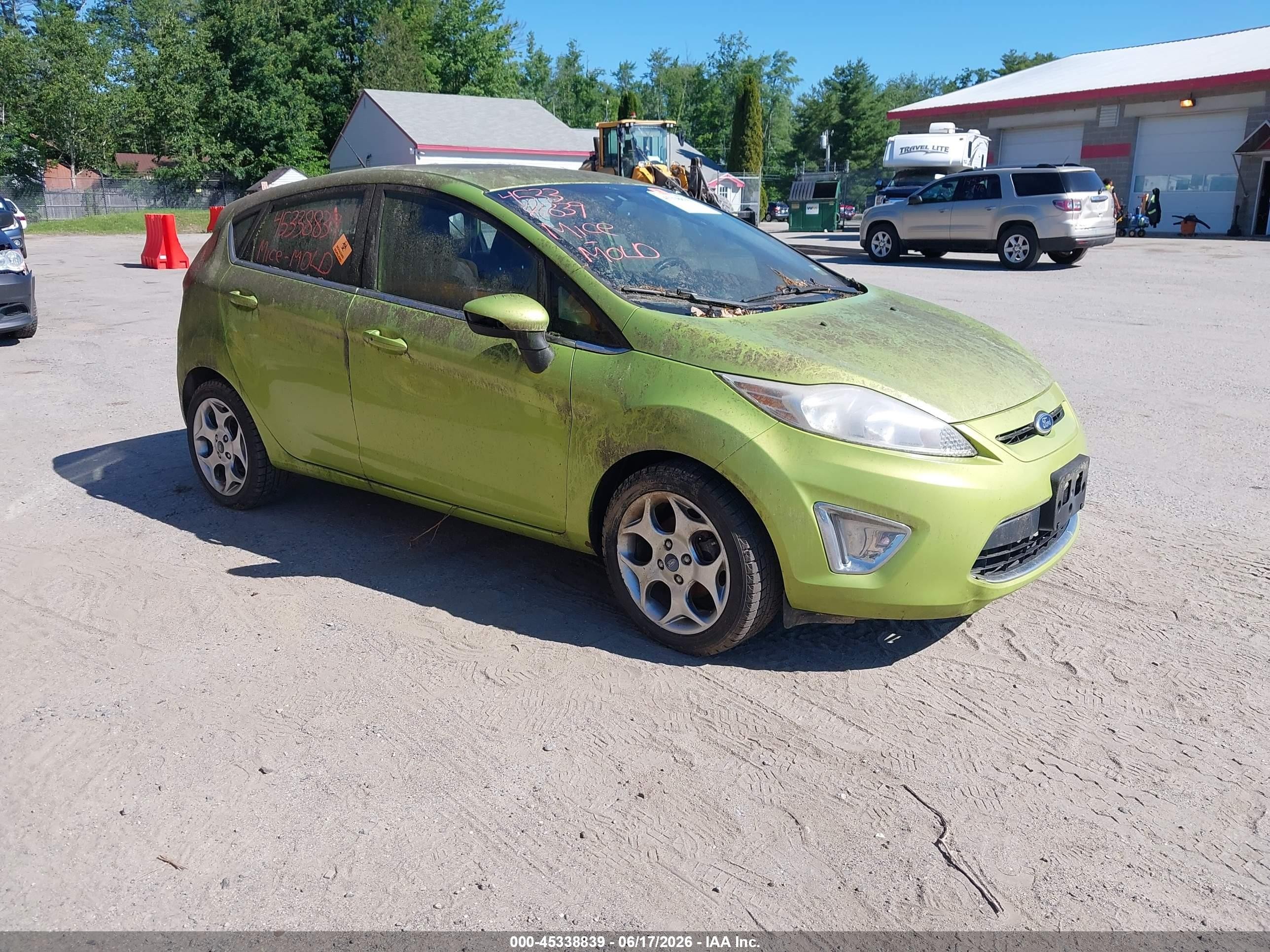 2012 Ford Fiesta SES, VIN 3FADP4FJ6CM104407 — Normal wear