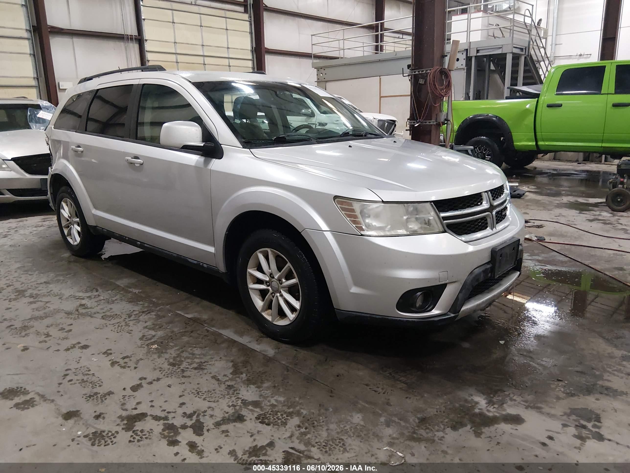 2013 Dodge Journey SXT, VIN 3C4PDCBG6DT562511 — Side