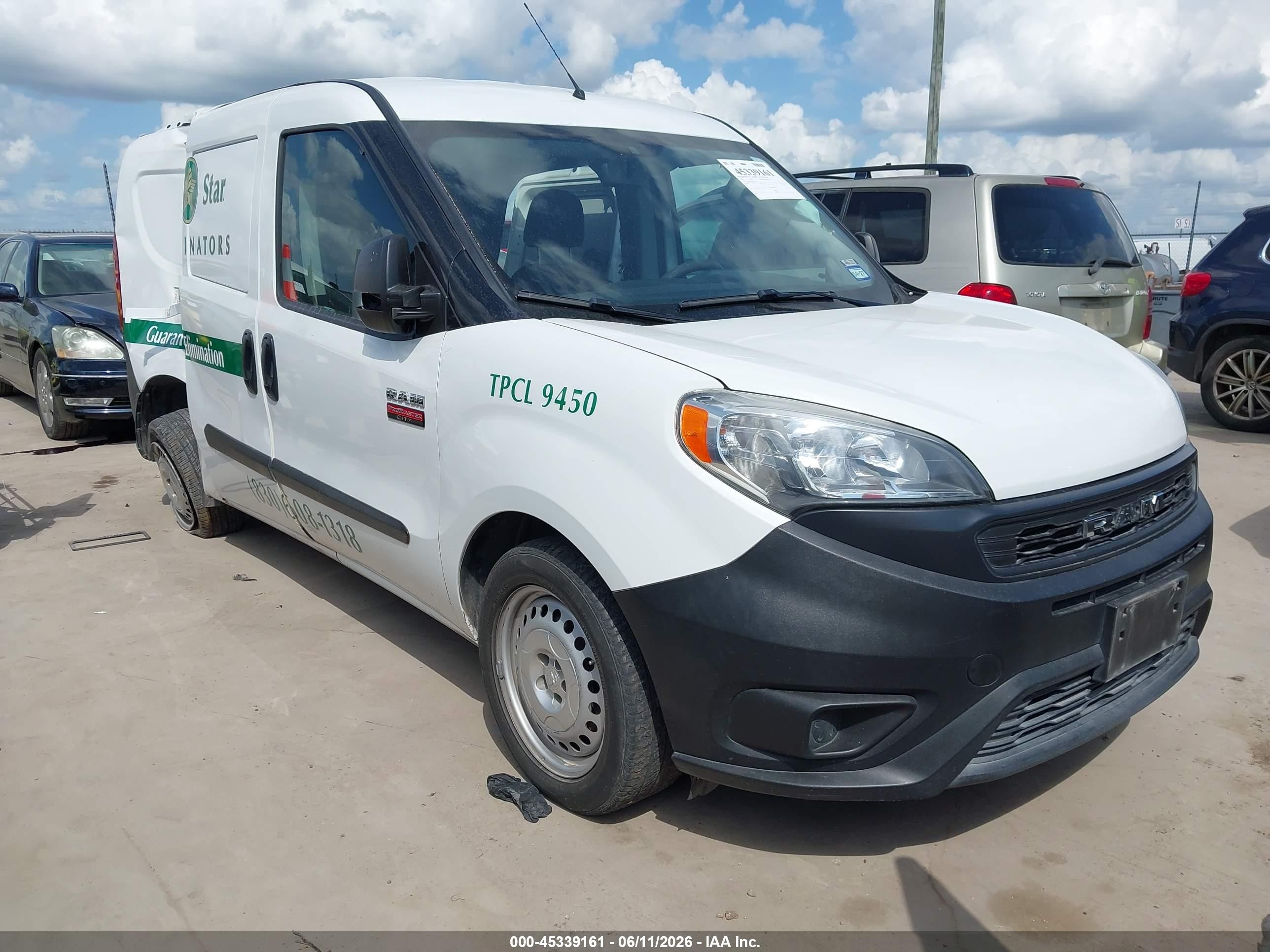 2020 Ram ProMaster City Cargo Tradesman, VIN ZFBHRFAB0L6P65614 — Бок