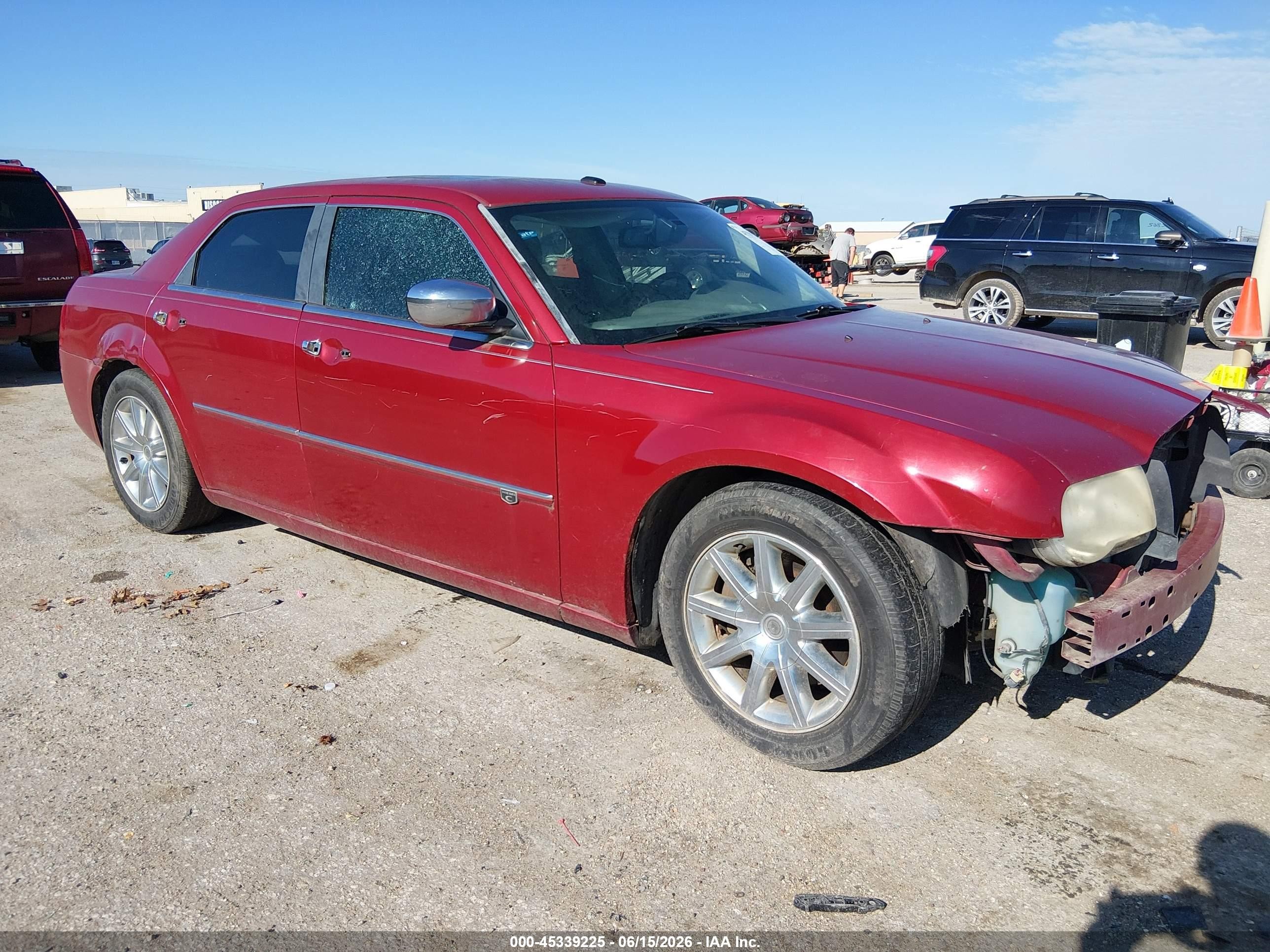 2009 Chrysler 300 C Hemi, VIN 2C3LA63T09H548032 — Front end