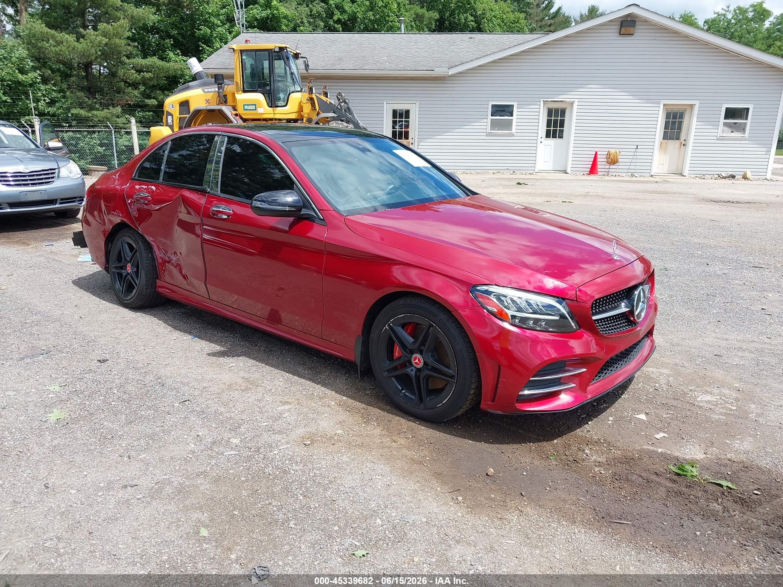 2020 Mercedes-Benz C 300, VIN WDDWF8EB9LR562096 — Side