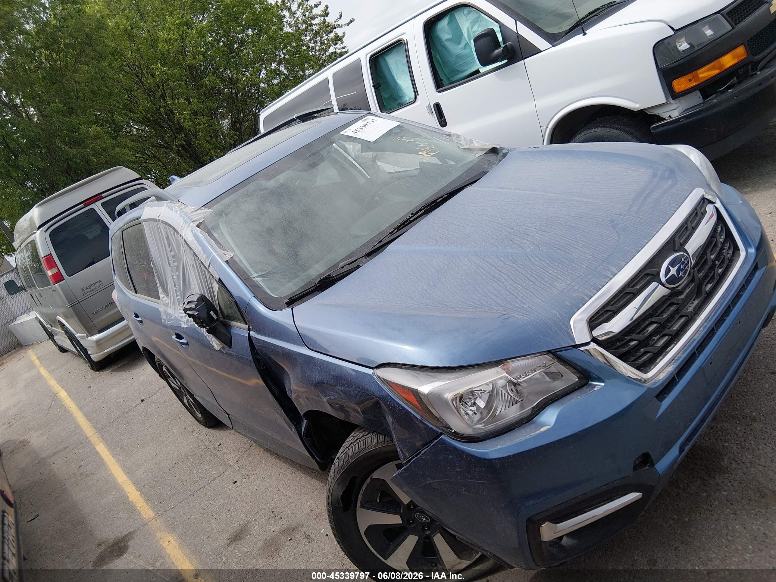 2018 Subaru Forester Premium, VIN JF2SJAGC4JH566811 — Undercarriage
